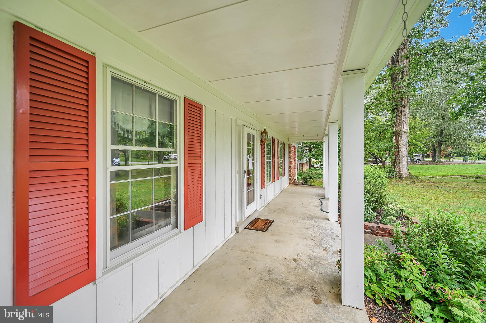 NORTH FERRY FARMS - Residential