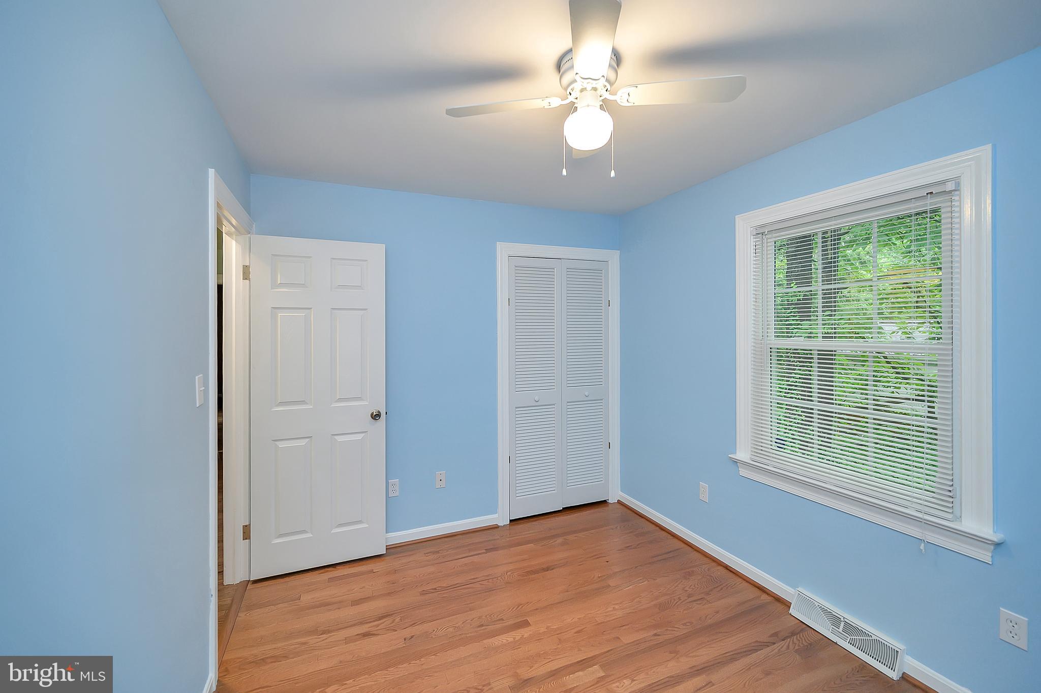 NORTH FERRY FARMS - Residential