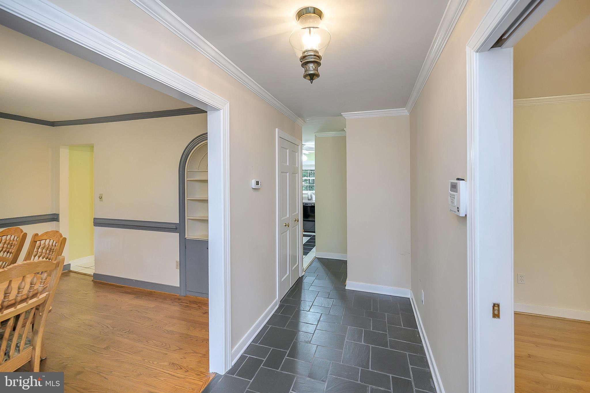 NORTH FERRY FARMS - Residential