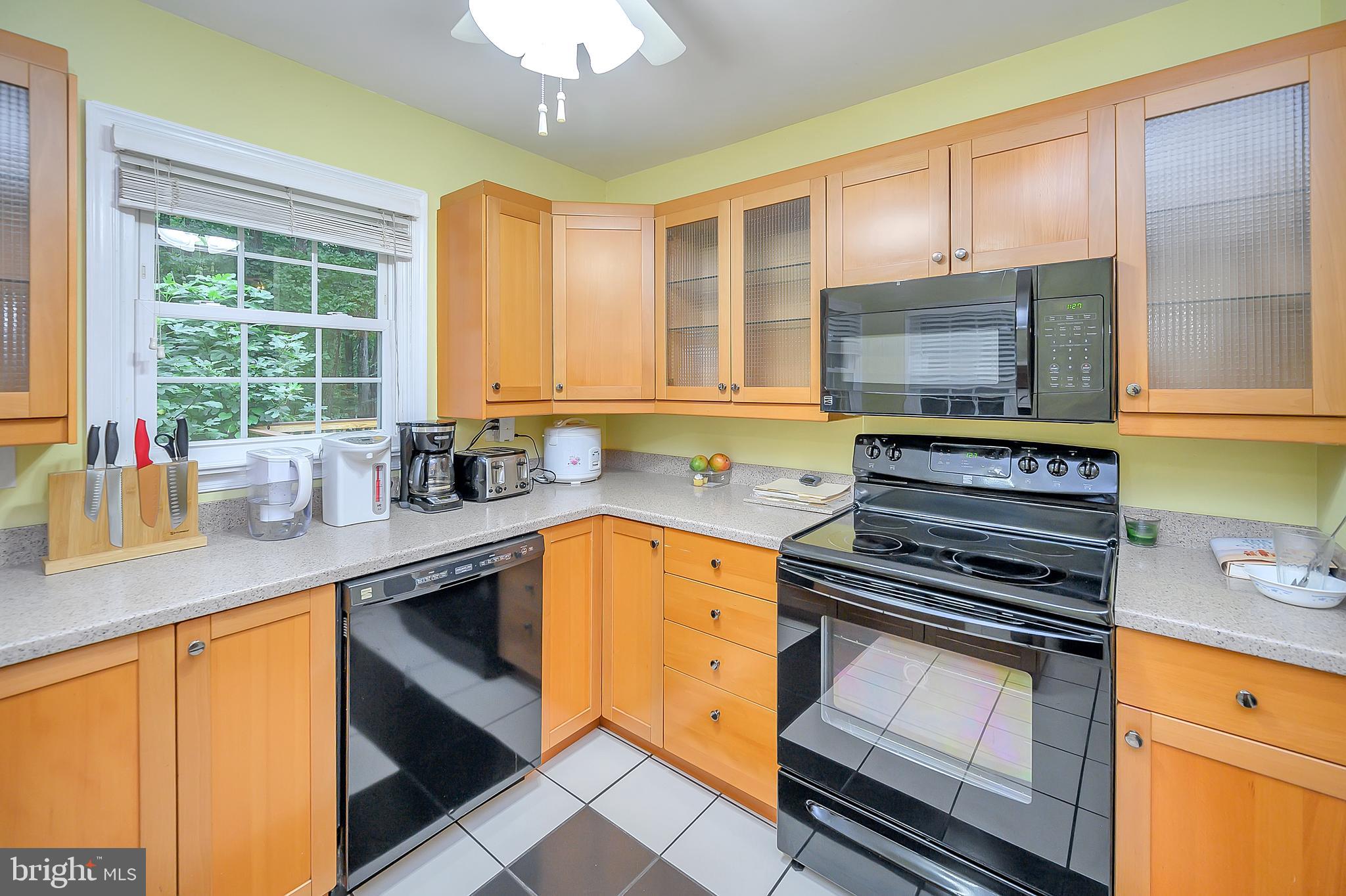 NORTH FERRY FARMS - Residential