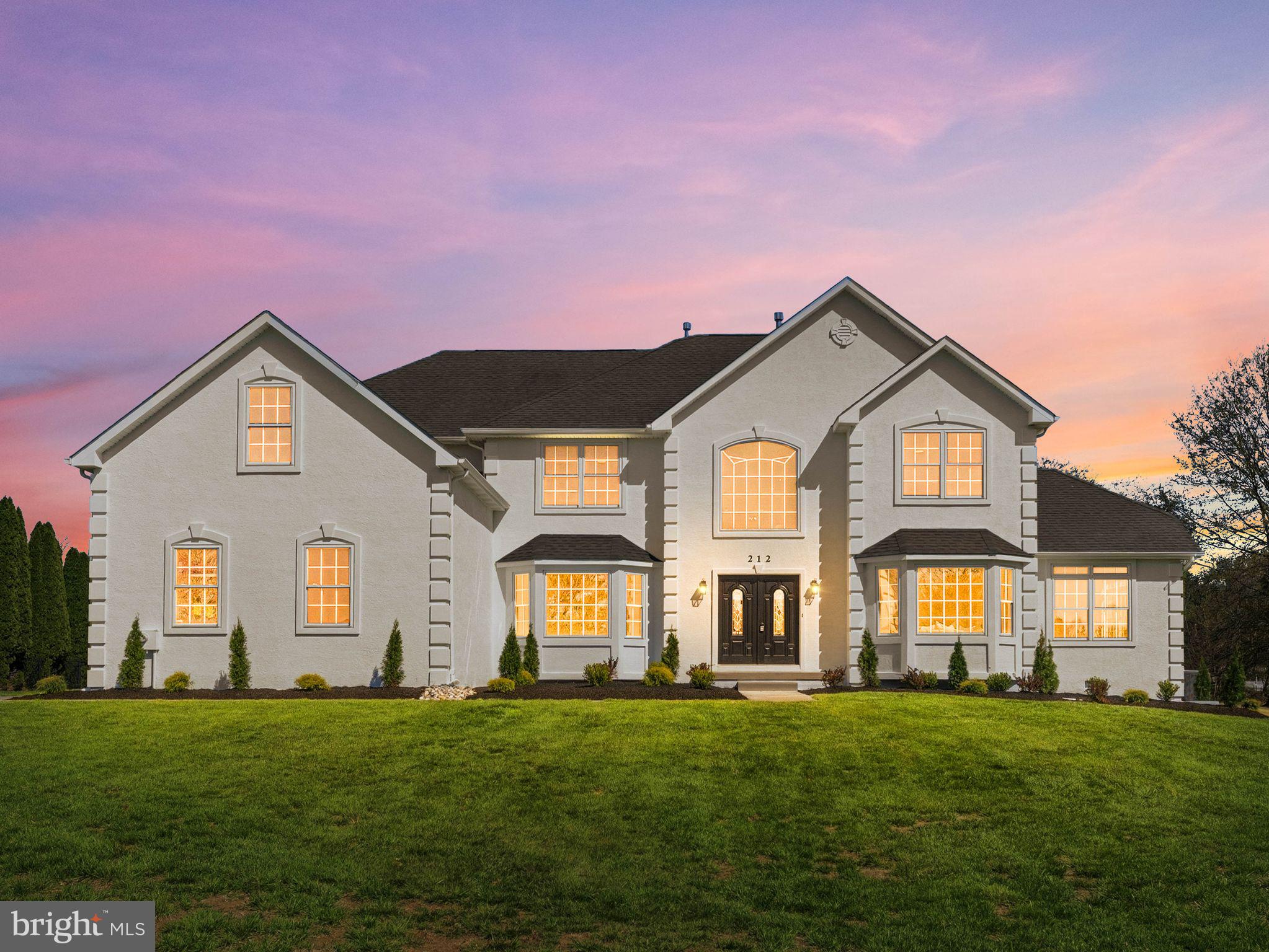 212 EAGLE COURT