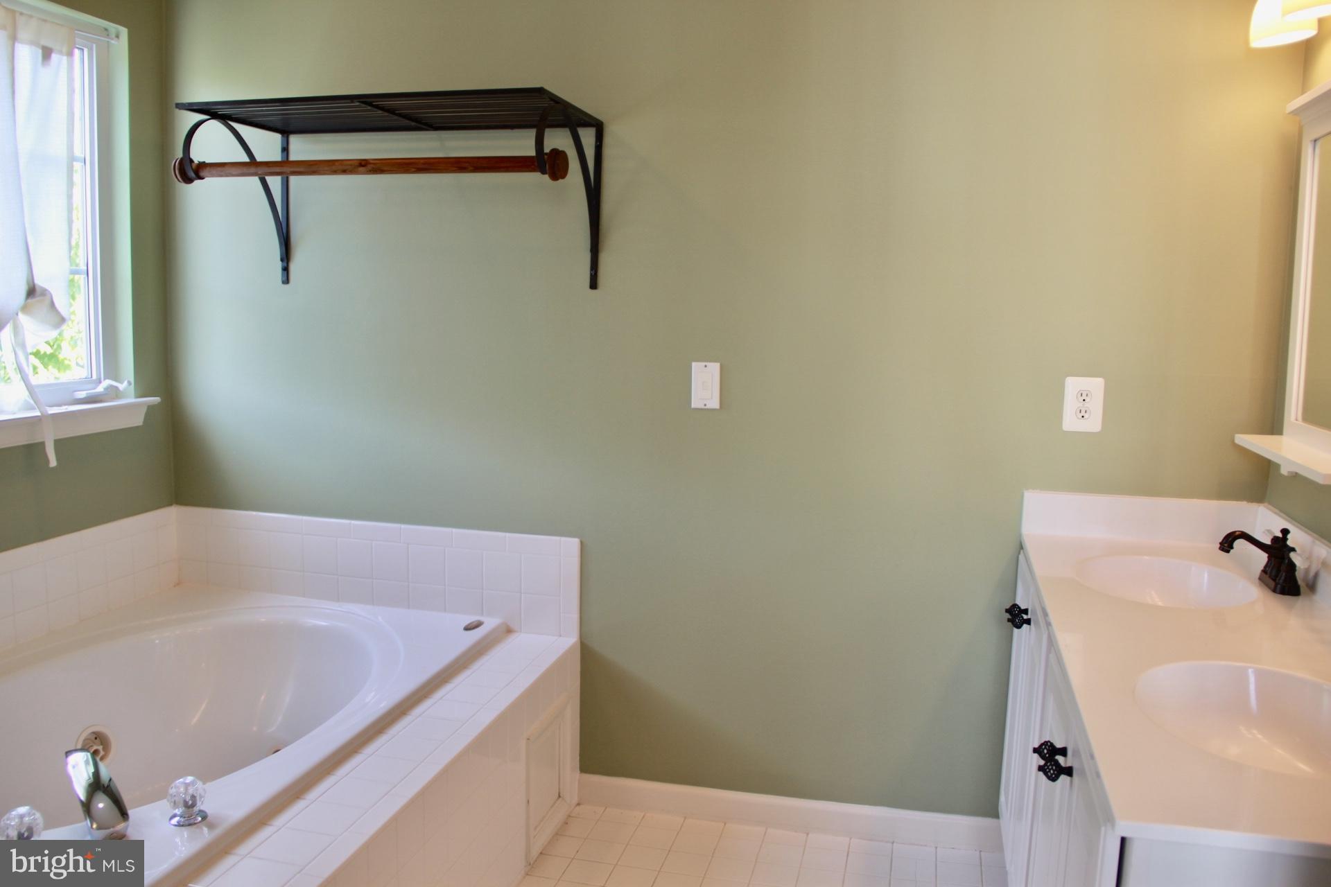 CAMERON STATION - Residential Lease