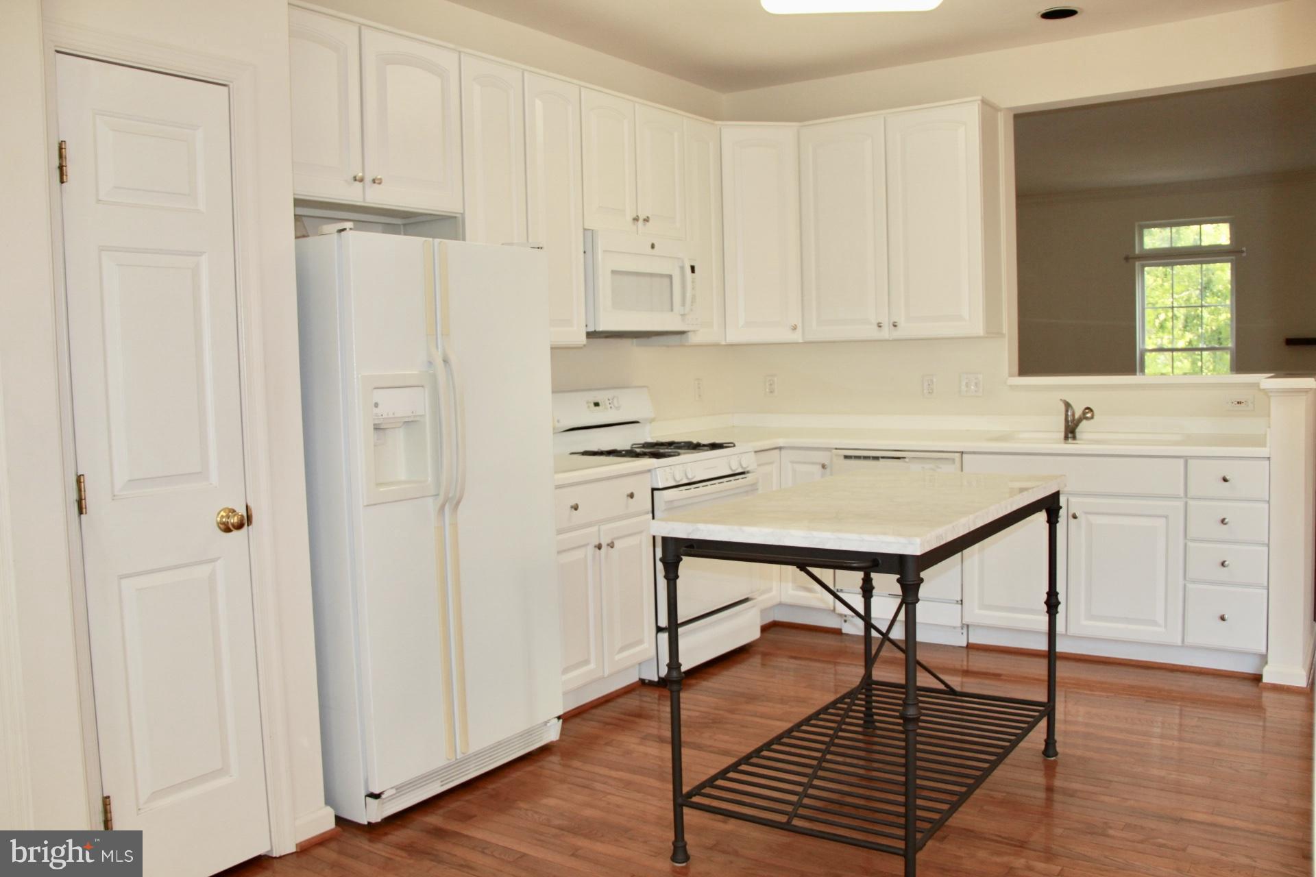 CAMERON STATION - Residential Lease