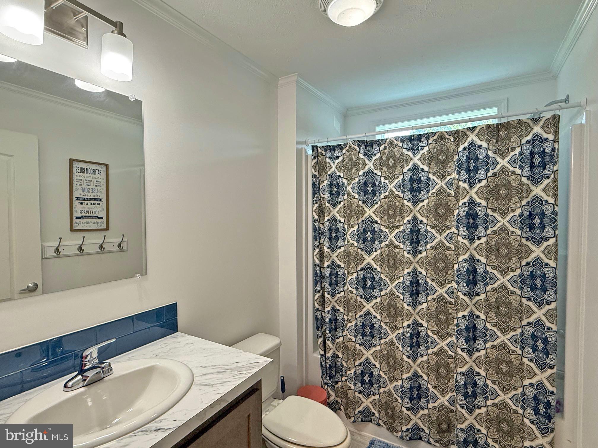 COLONIAL EAST MHP - Residential