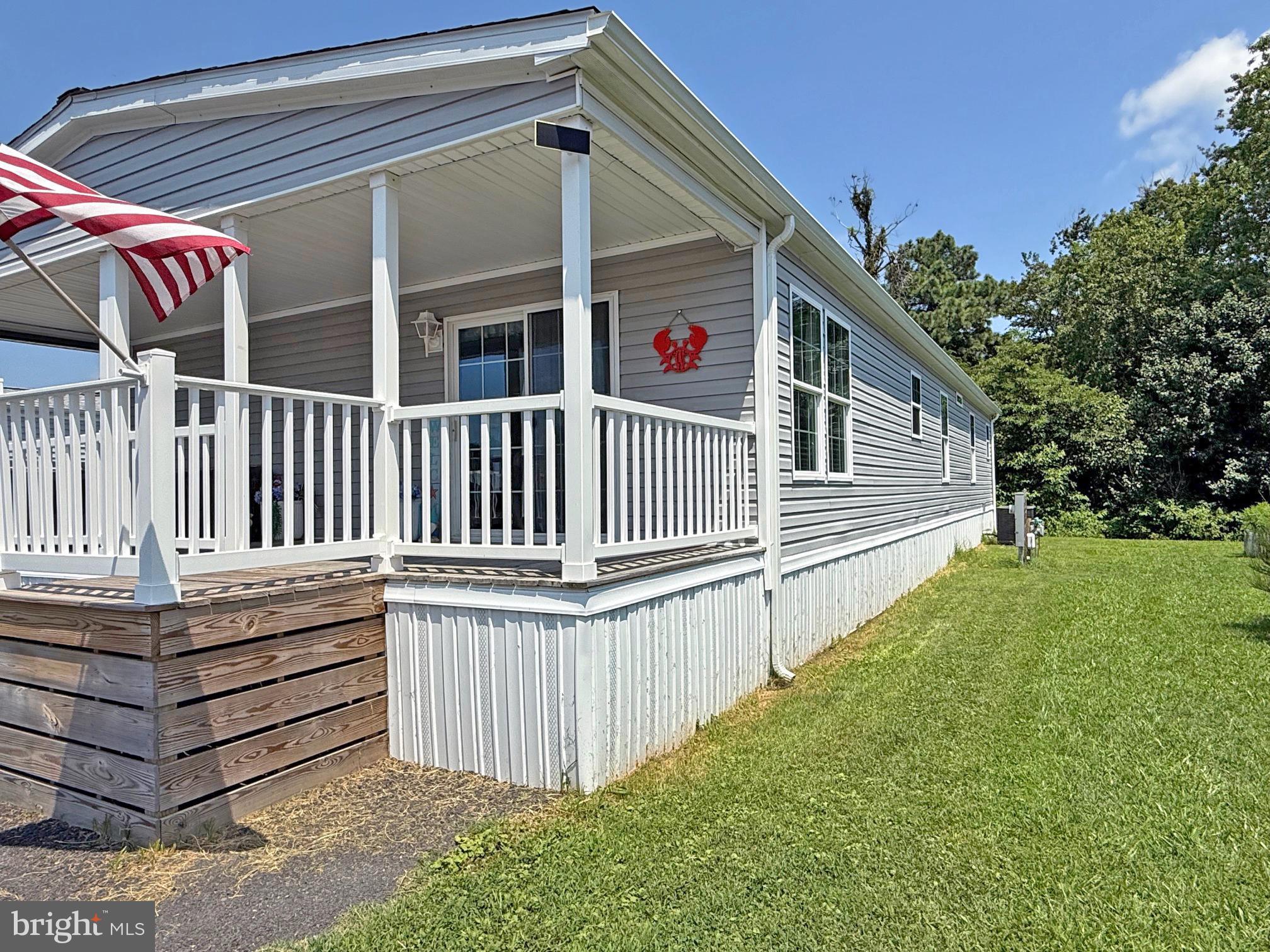 COLONIAL EAST MHP - Residential