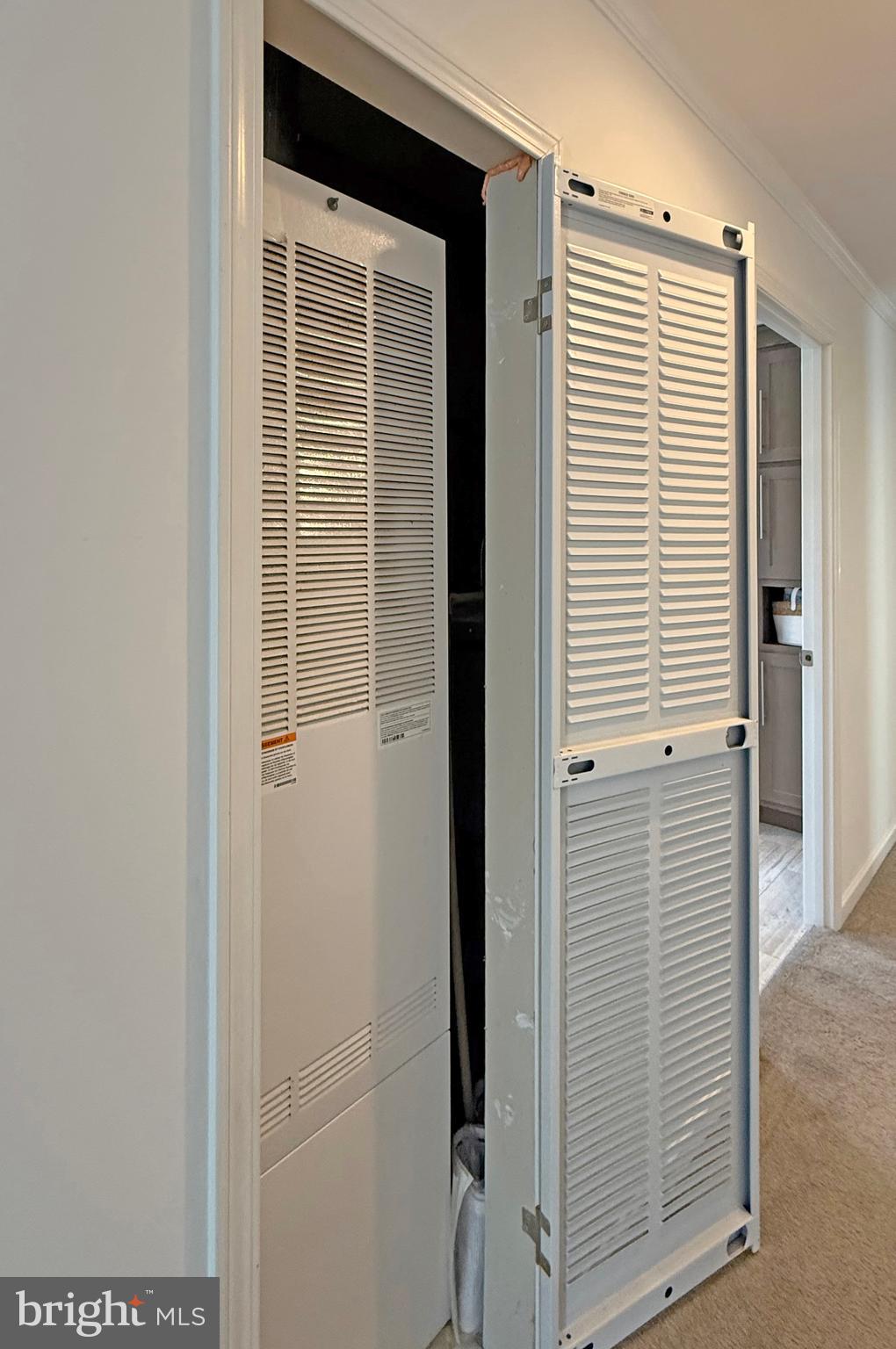 COLONIAL EAST MHP - Residential