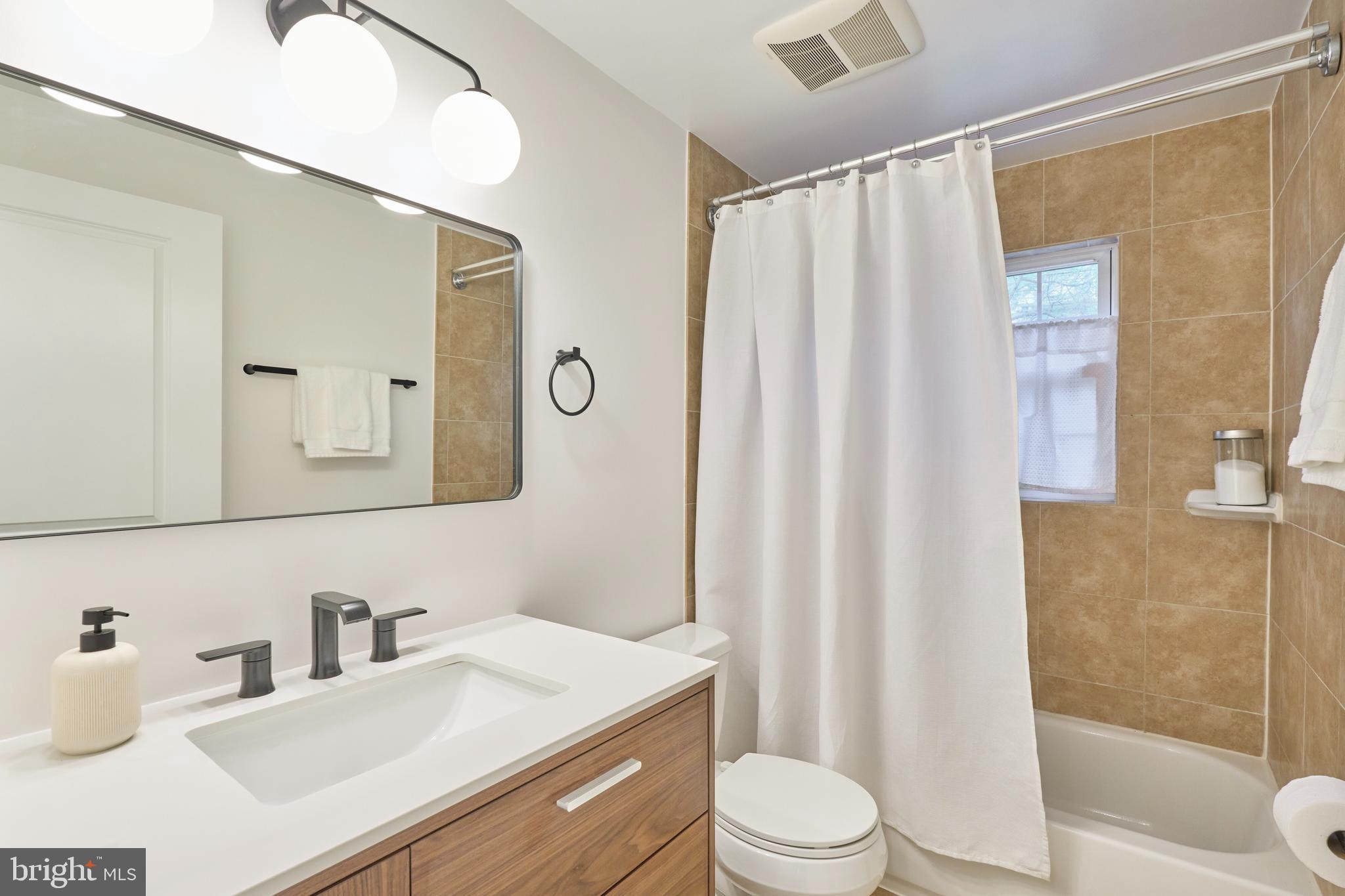 GREENWAY DOWNS - Residential