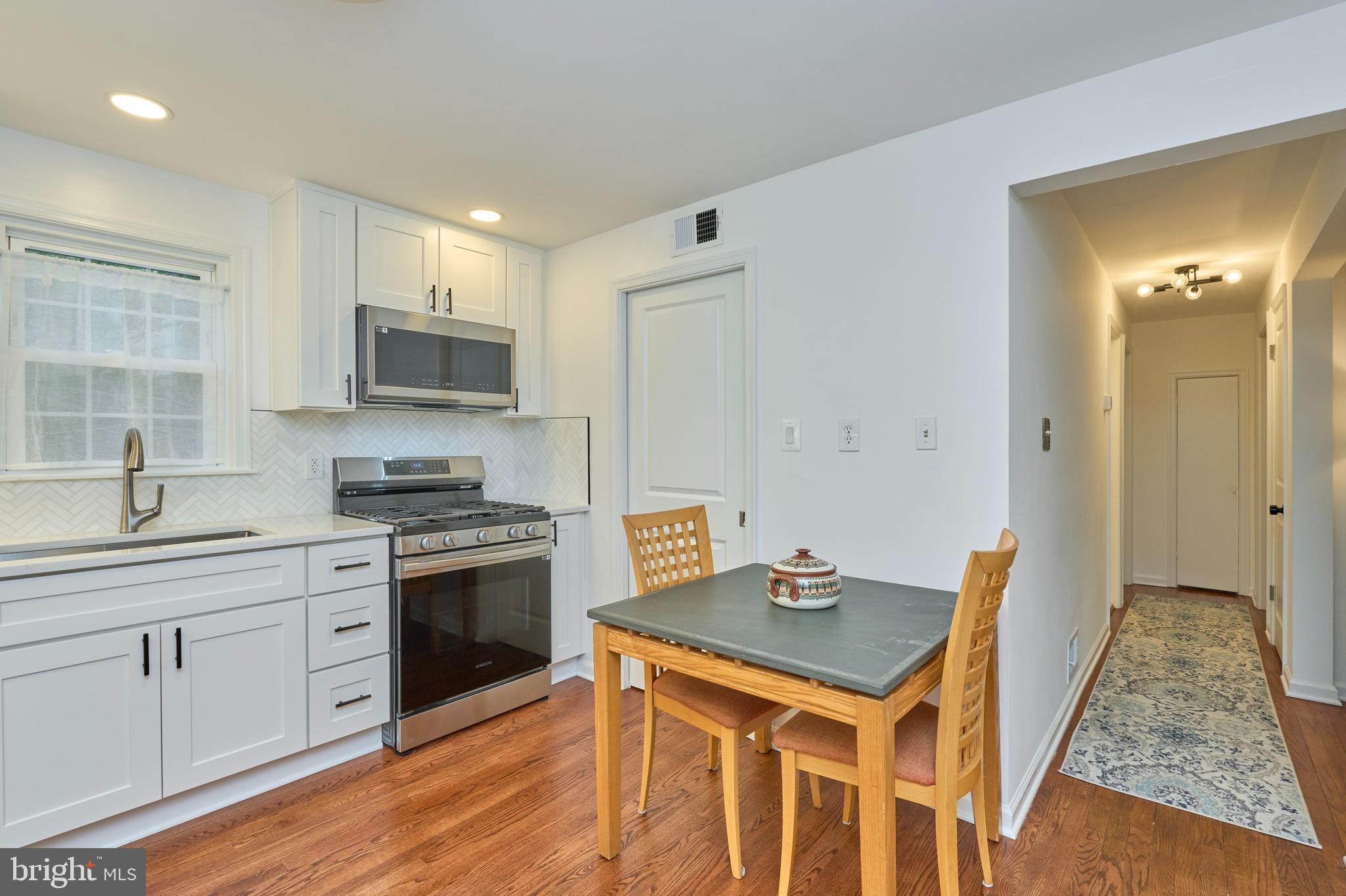 GREENWAY DOWNS - Residential