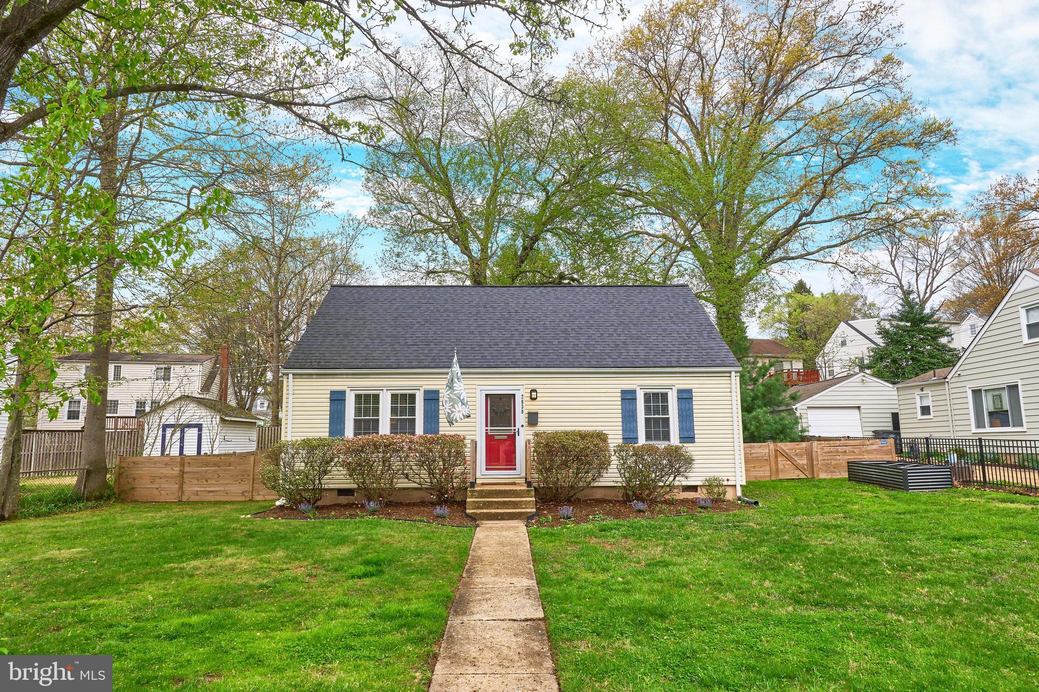 2830 BOLLING ROAD