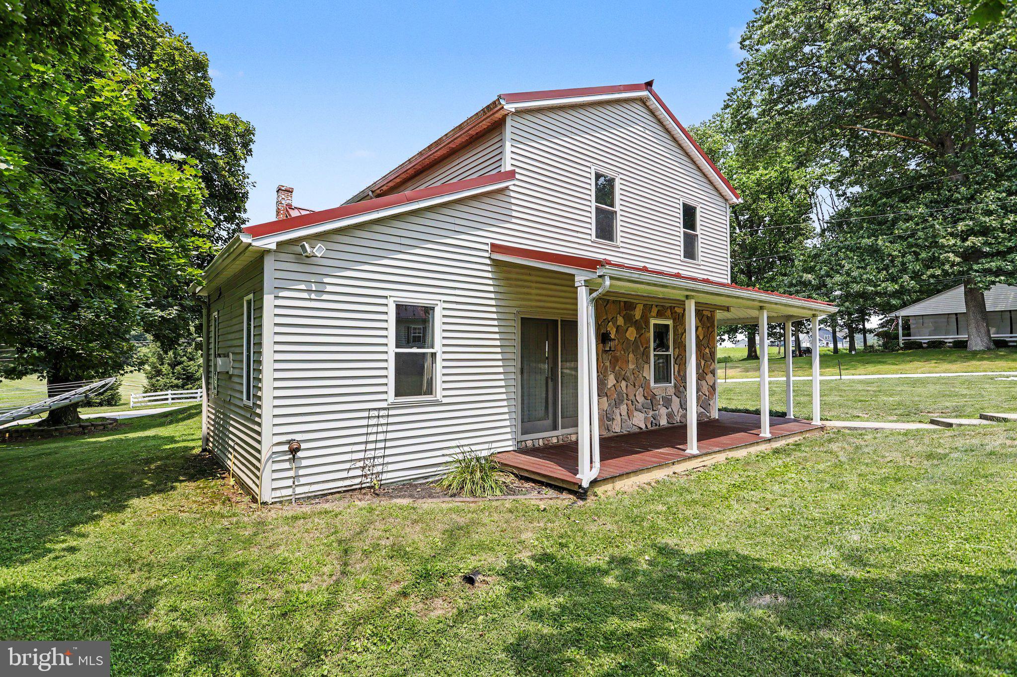 660 MUMPER LANE