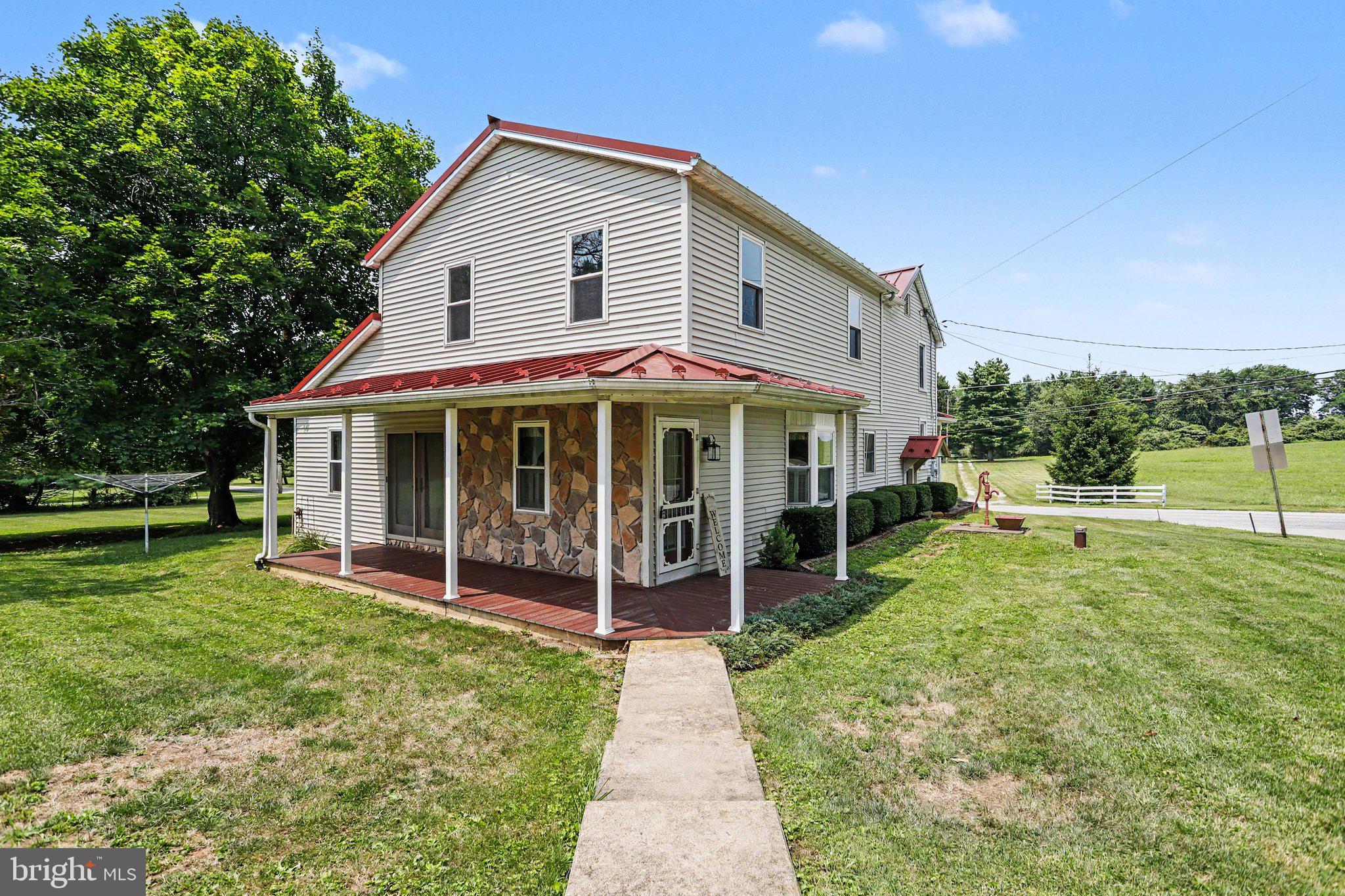 660 MUMPER LANE