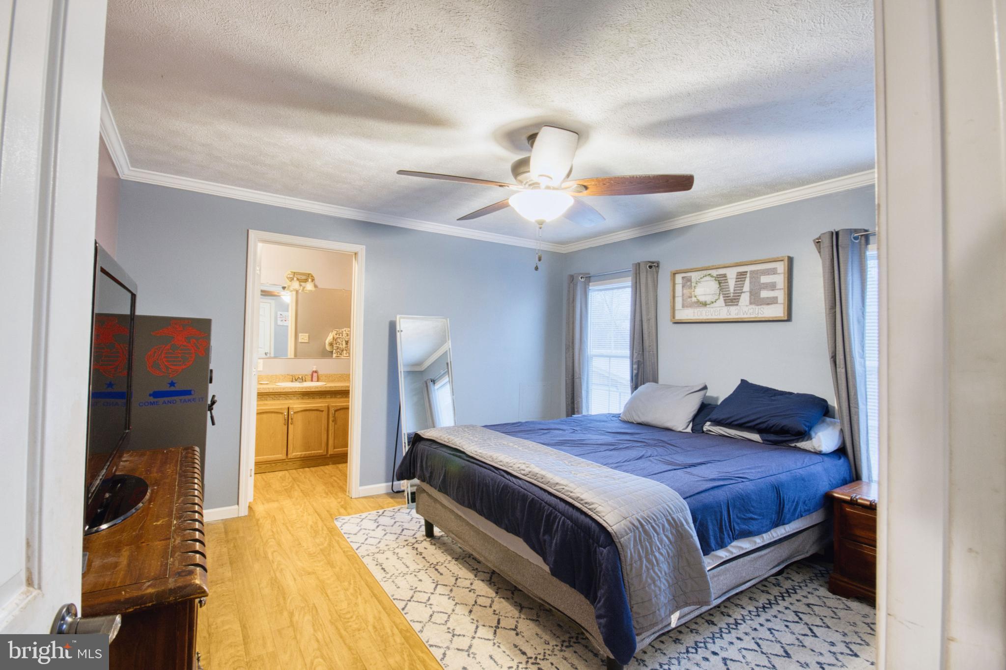 343 DARK HOLLOW ROAD