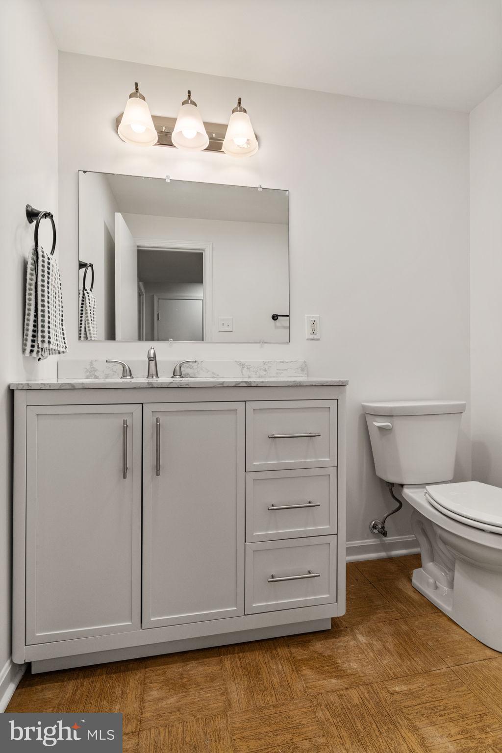 KINGS PARK WEST - Residential