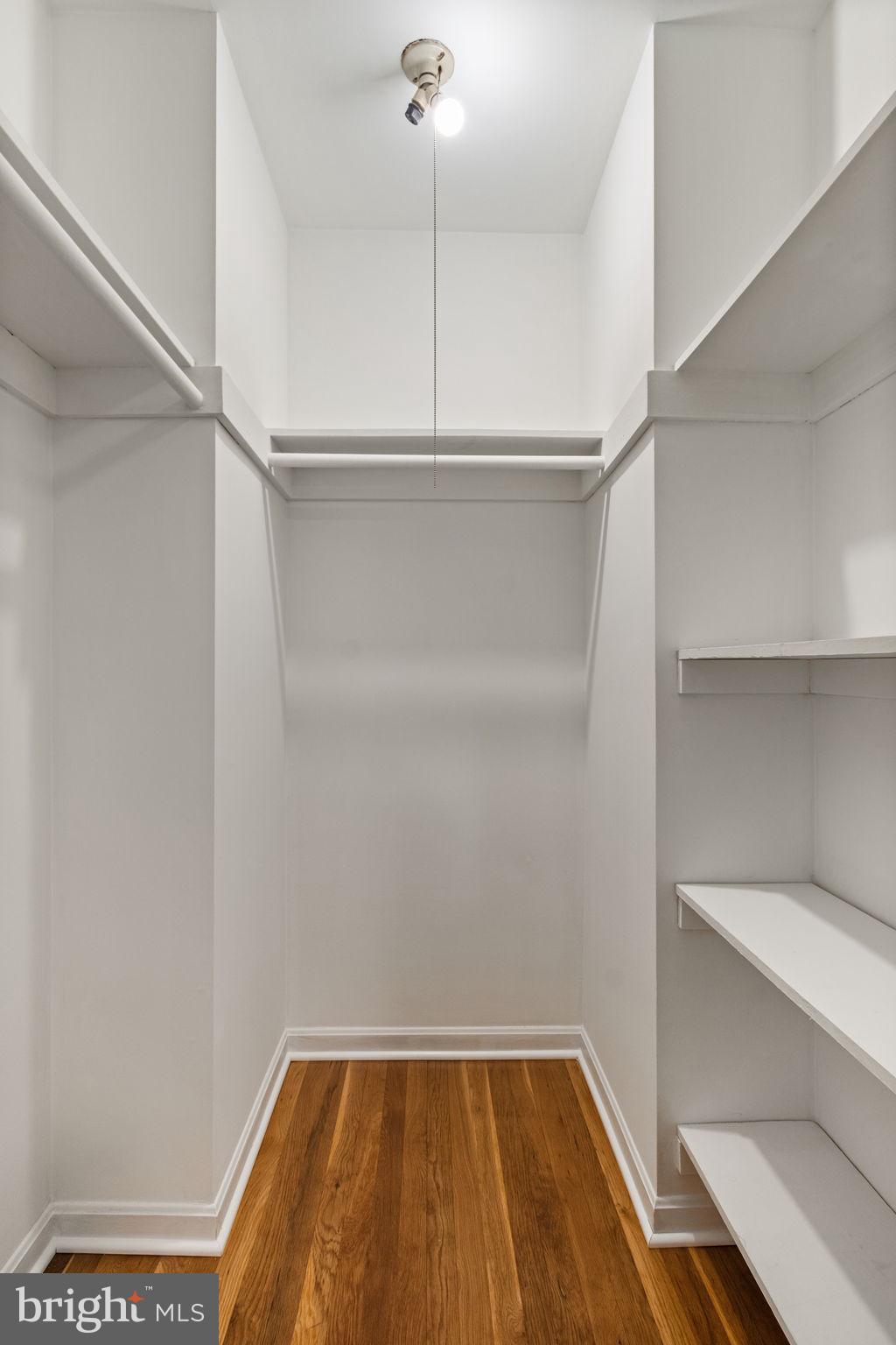 KINGS PARK WEST - Residential