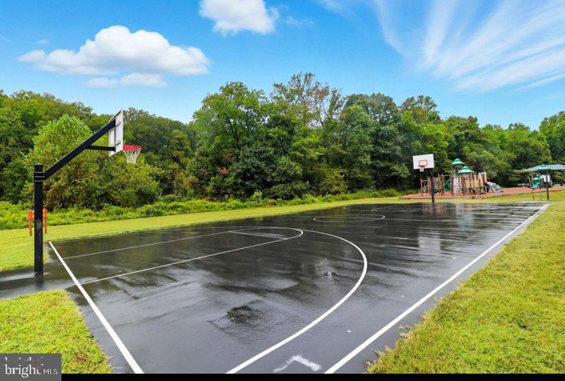 KINGS PARK WEST - Residential