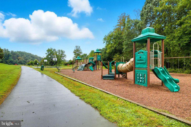 KINGS PARK WEST - Residential