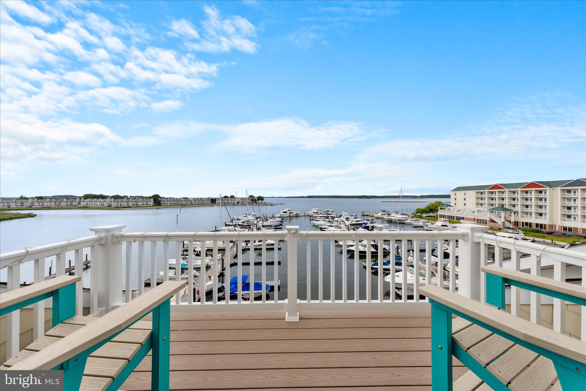 WELLS COVE MARINA & TOWNHOMES - Residential