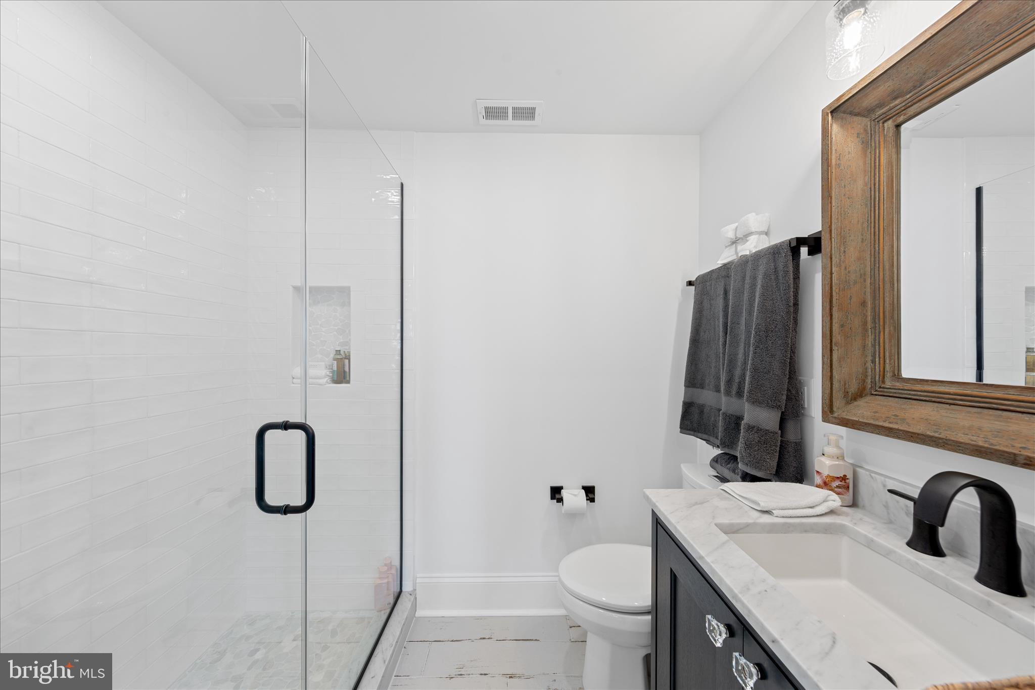 WELLS COVE MARINA & TOWNHOMES - Residential