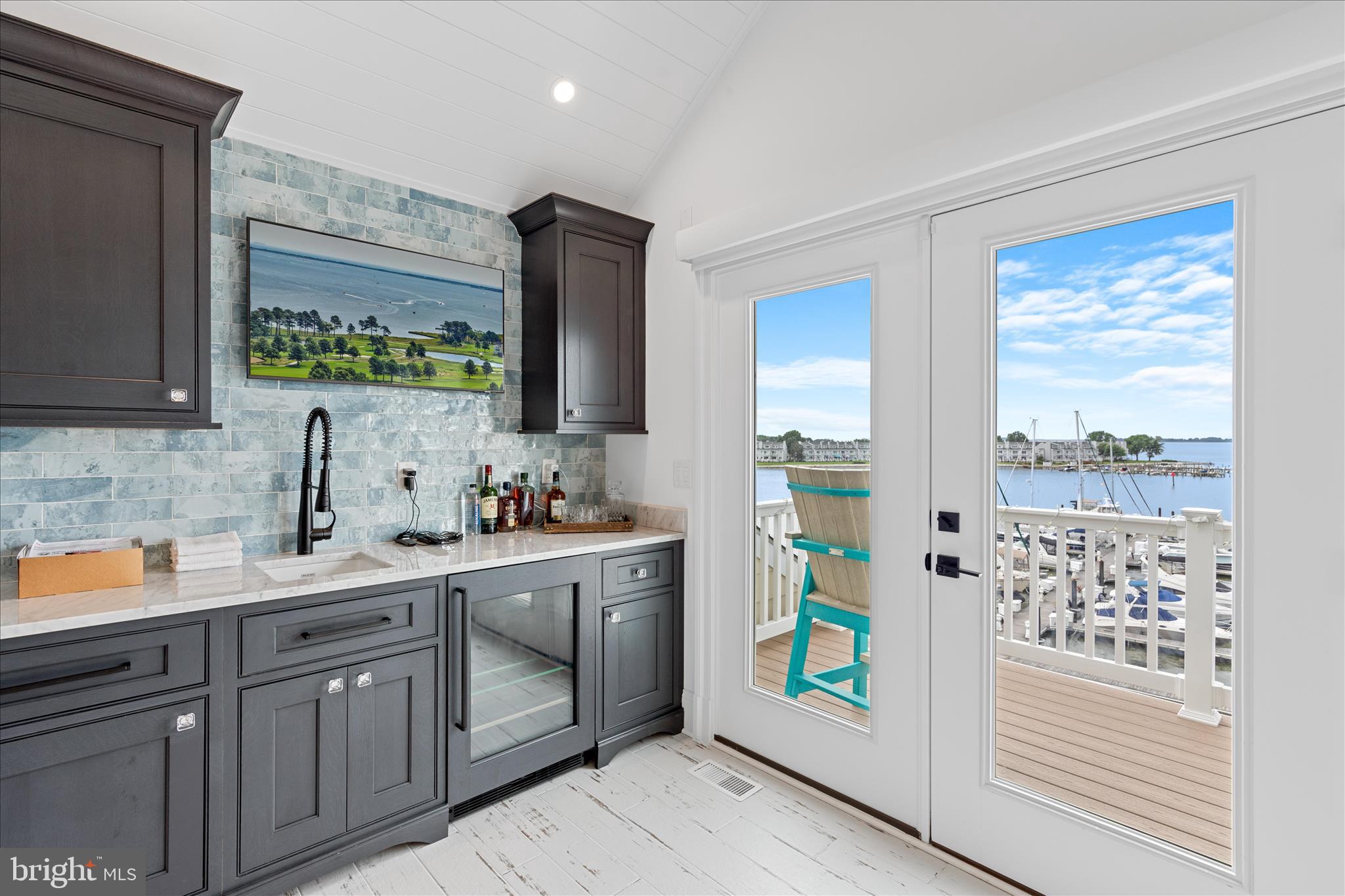 WELLS COVE MARINA & TOWNHOMES - Residential