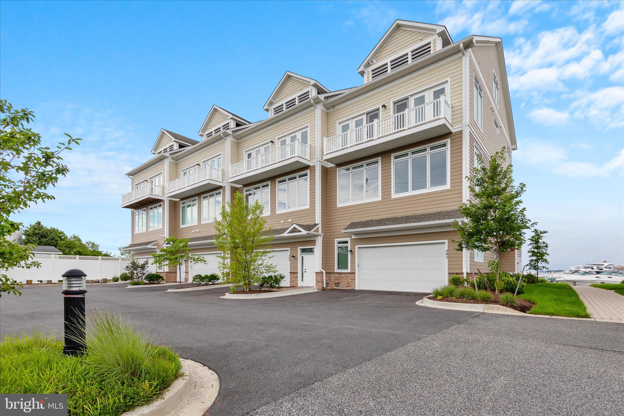 WELLS COVE MARINA & TOWNHOMES - Residential