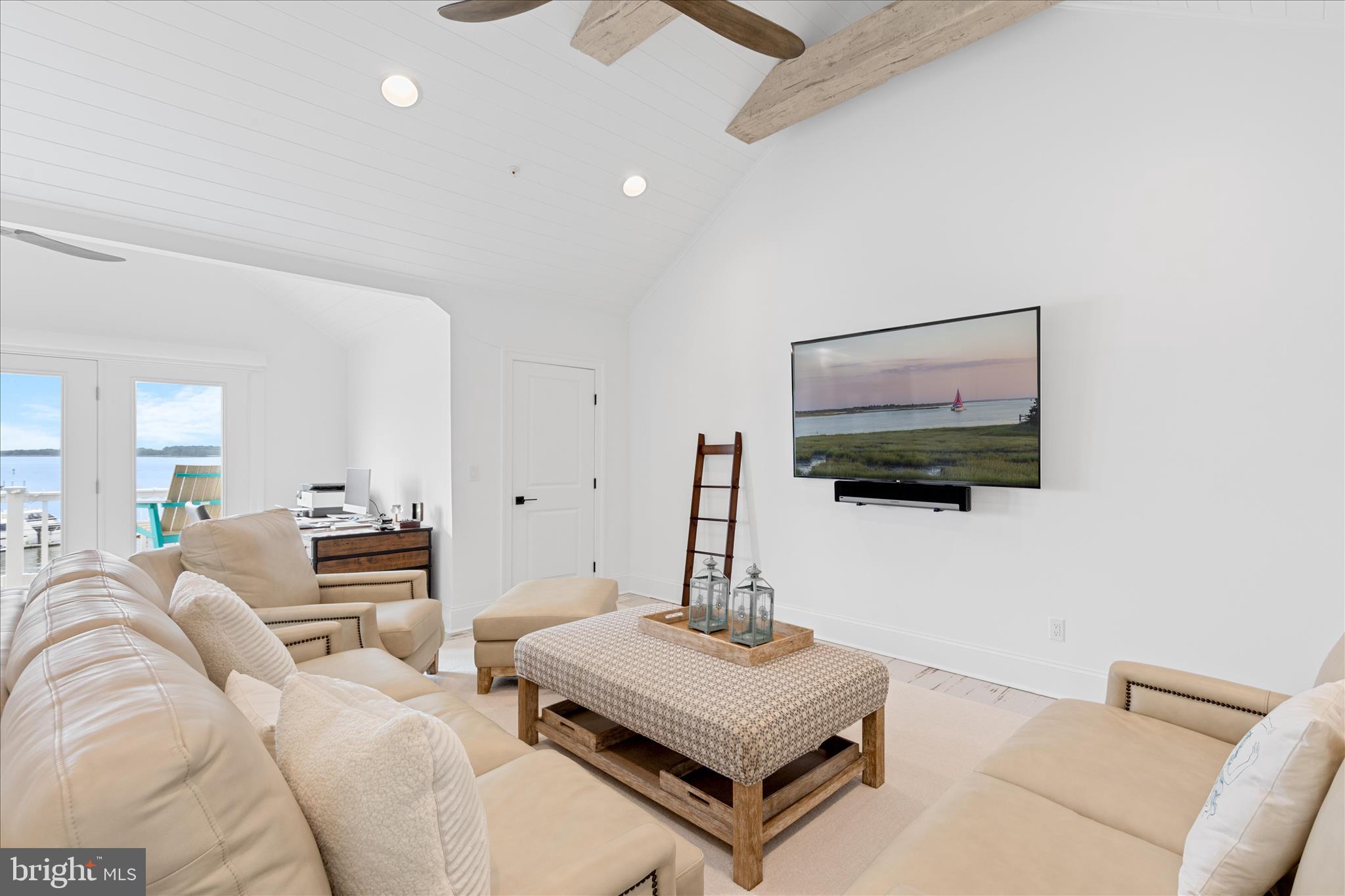 WELLS COVE MARINA & TOWNHOMES - Residential