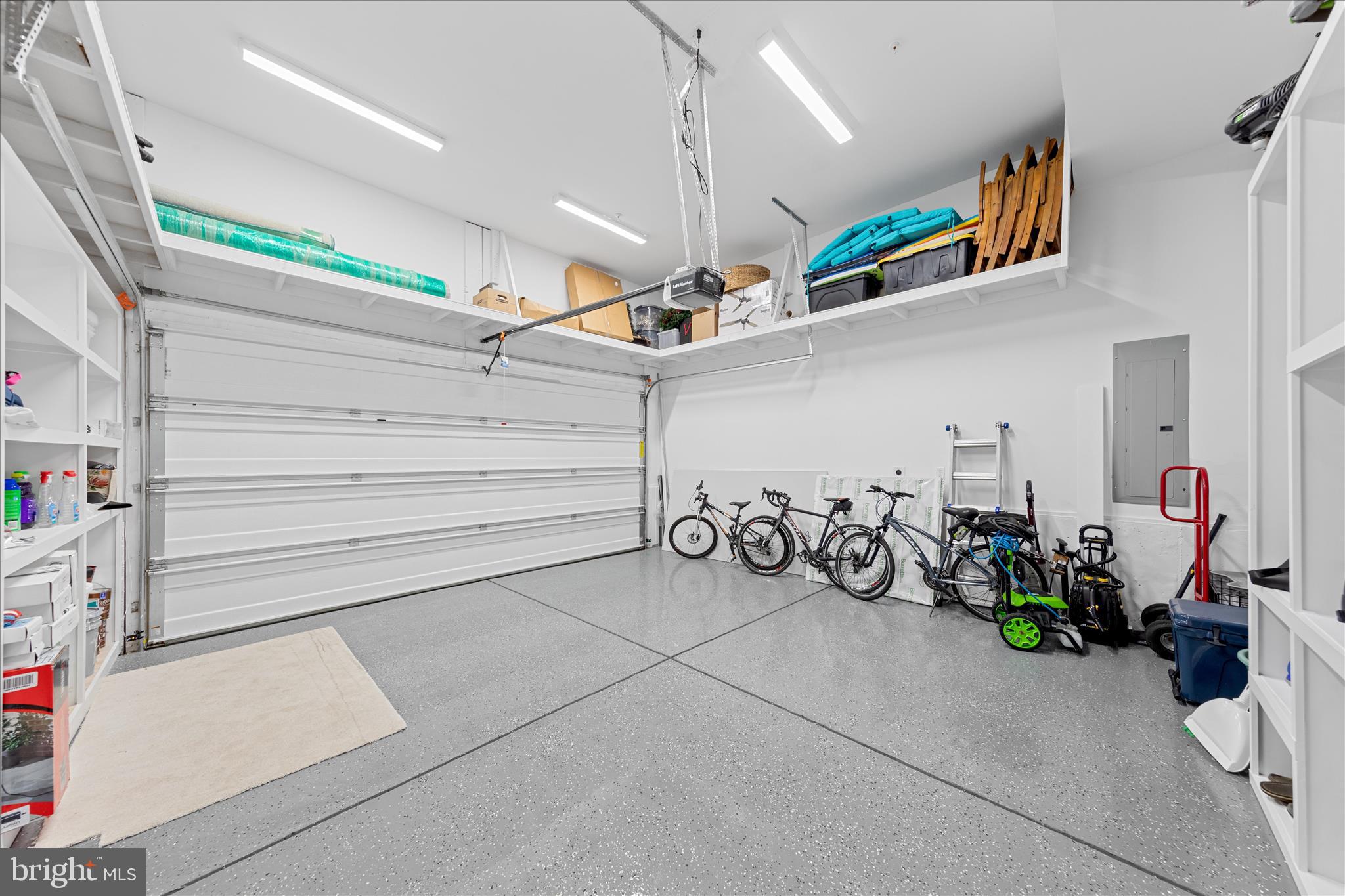 WELLS COVE MARINA & TOWNHOMES - Residential