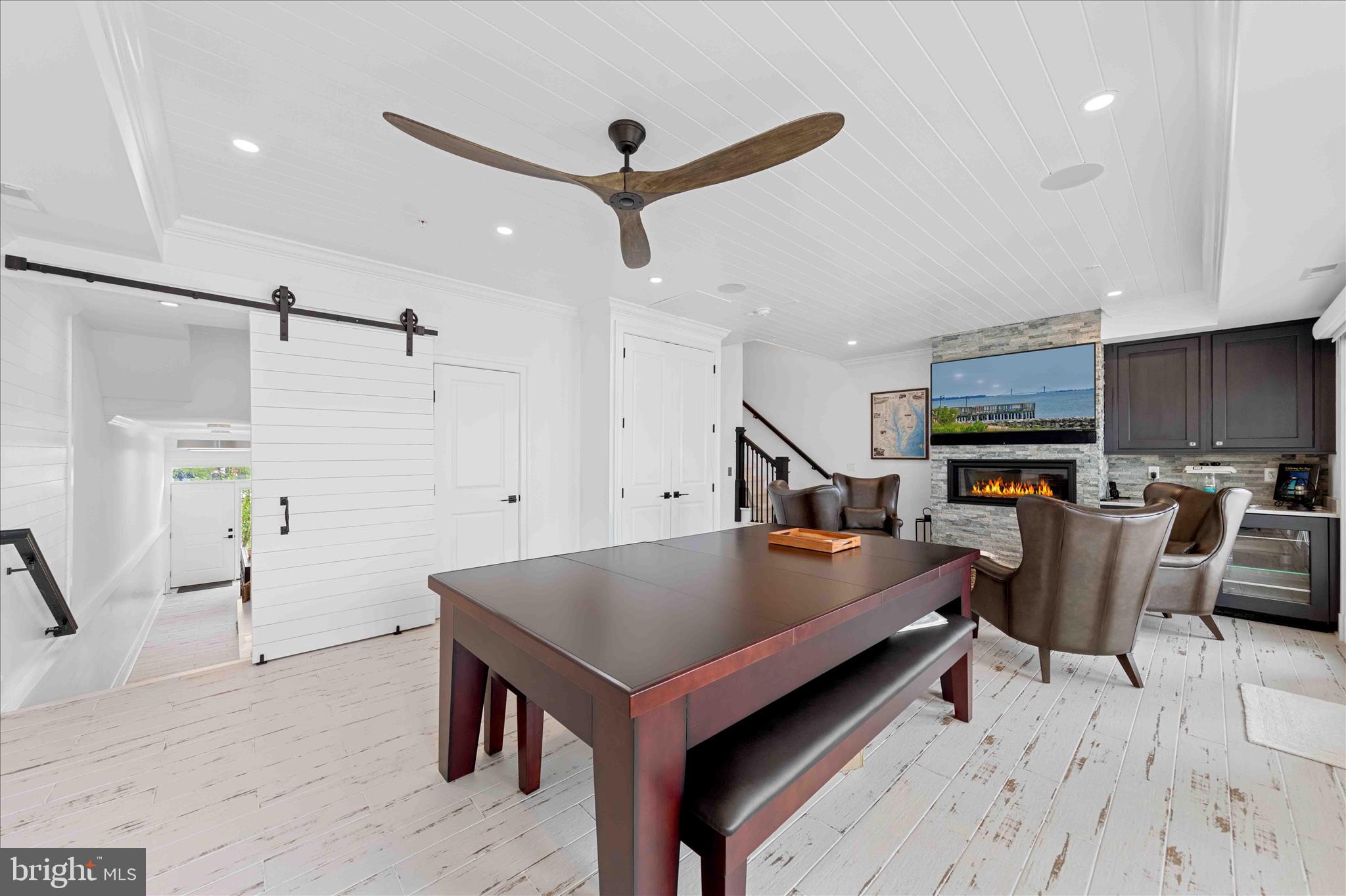 WELLS COVE MARINA & TOWNHOMES - Residential