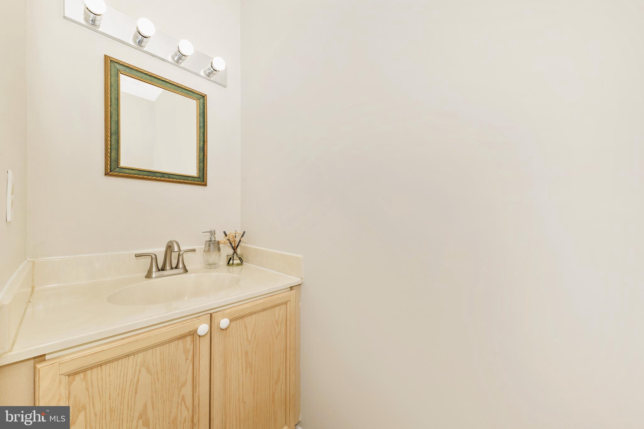 THE CHASE OF FOXCROFT - Residential