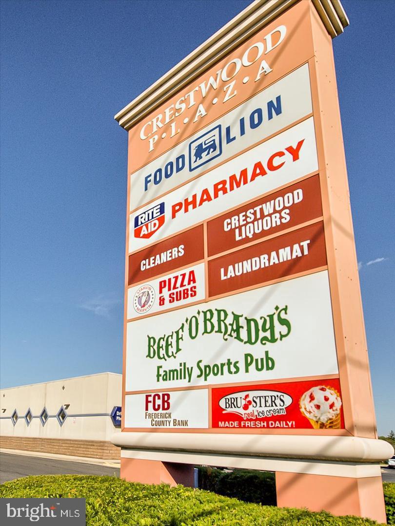 THE CHASE OF FOXCROFT - Residential