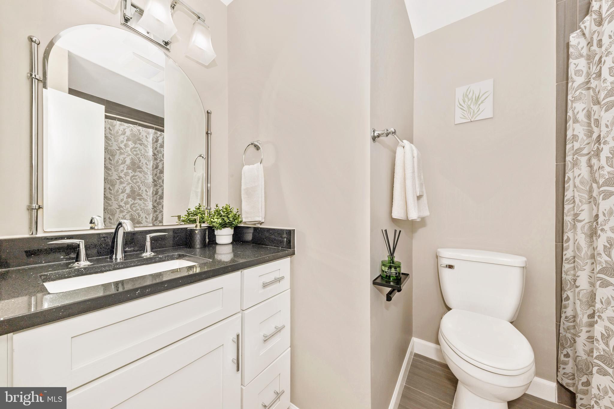 THE CHASE OF FOXCROFT - Residential