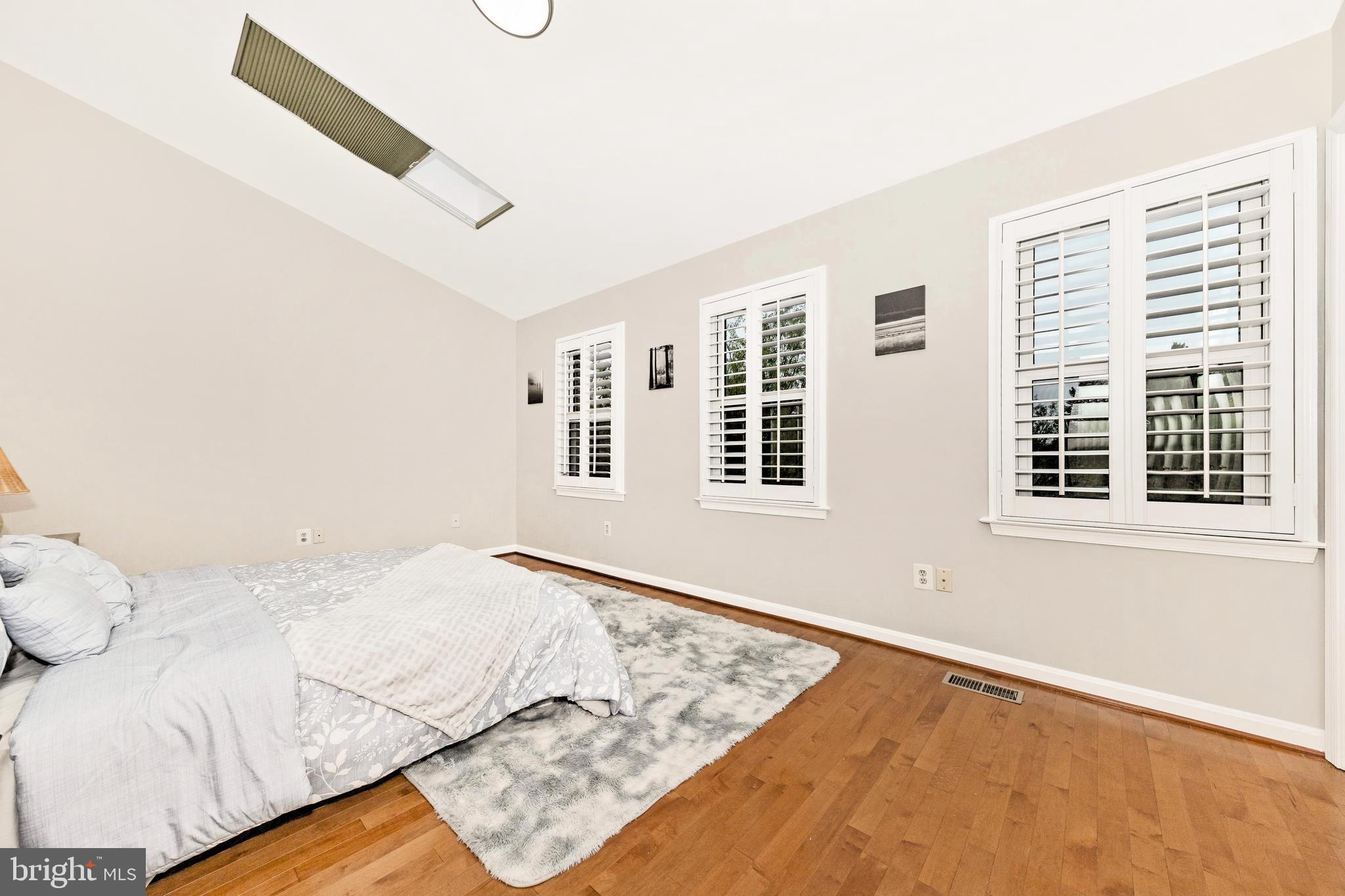 THE CHASE OF FOXCROFT - Residential