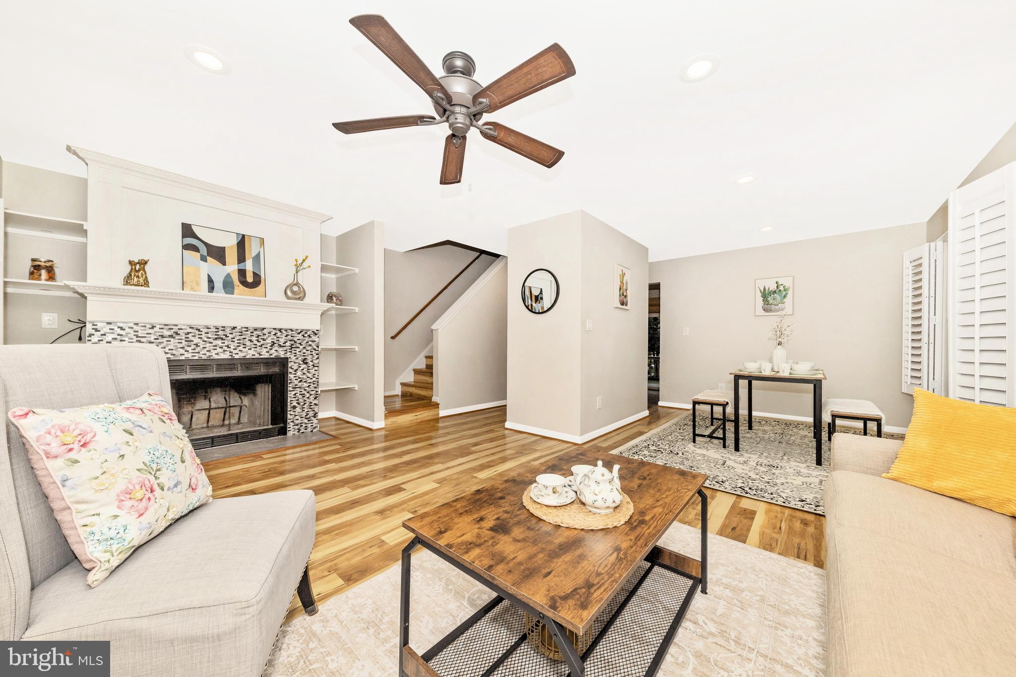 THE CHASE OF FOXCROFT - Residential