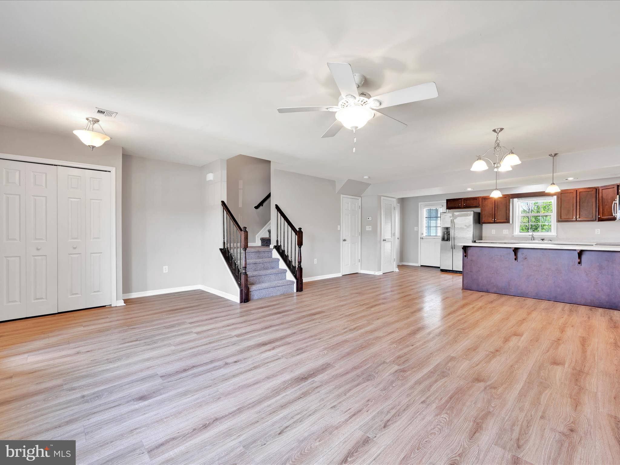 MELBOURNE PLACE - Residential