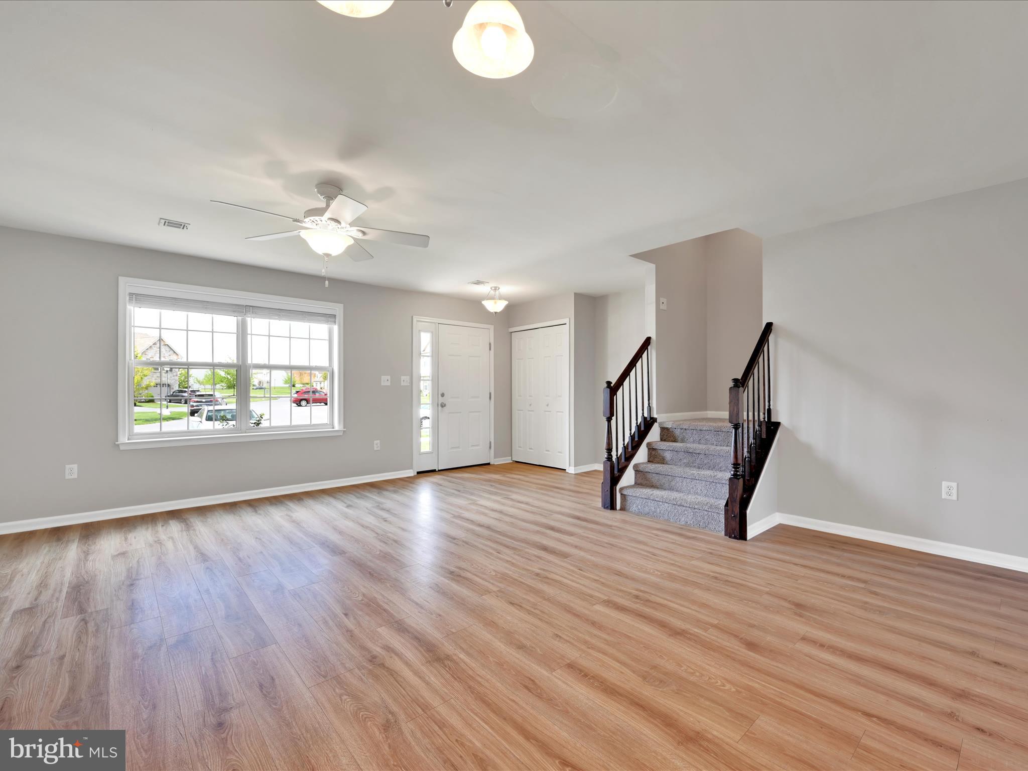 MELBOURNE PLACE - Residential