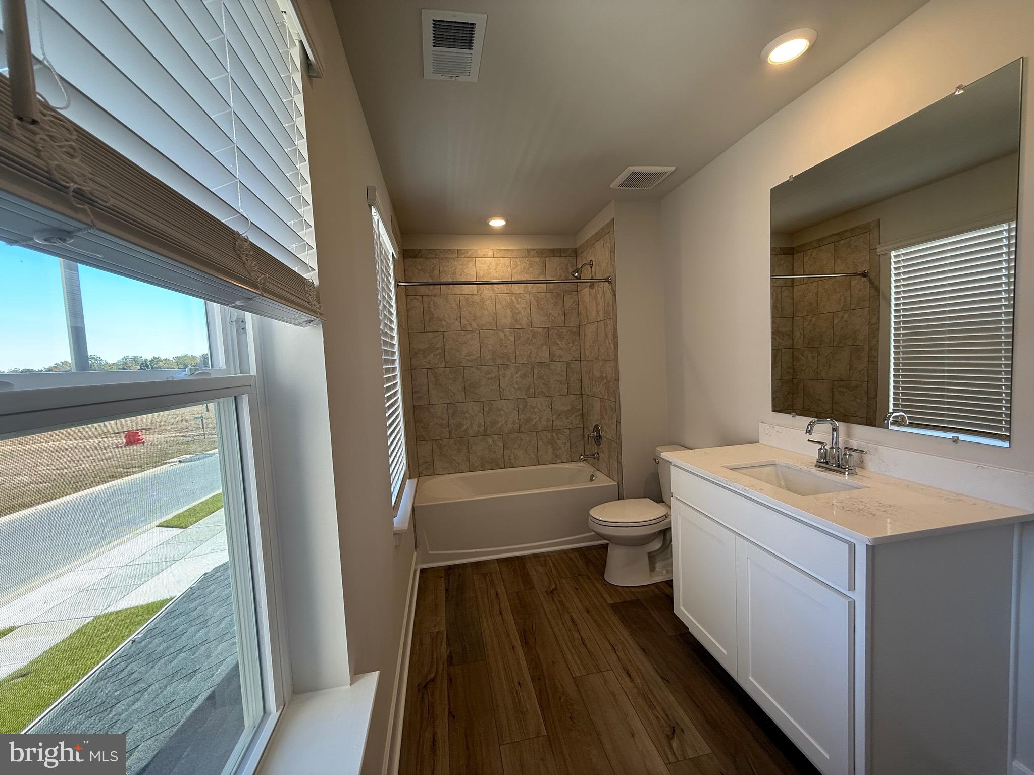 LAKESIDE AT TRAPPE - Residential Lease