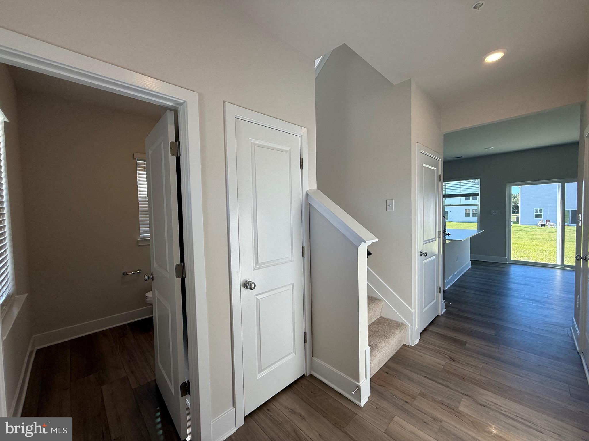 LAKESIDE AT TRAPPE - Residential Lease