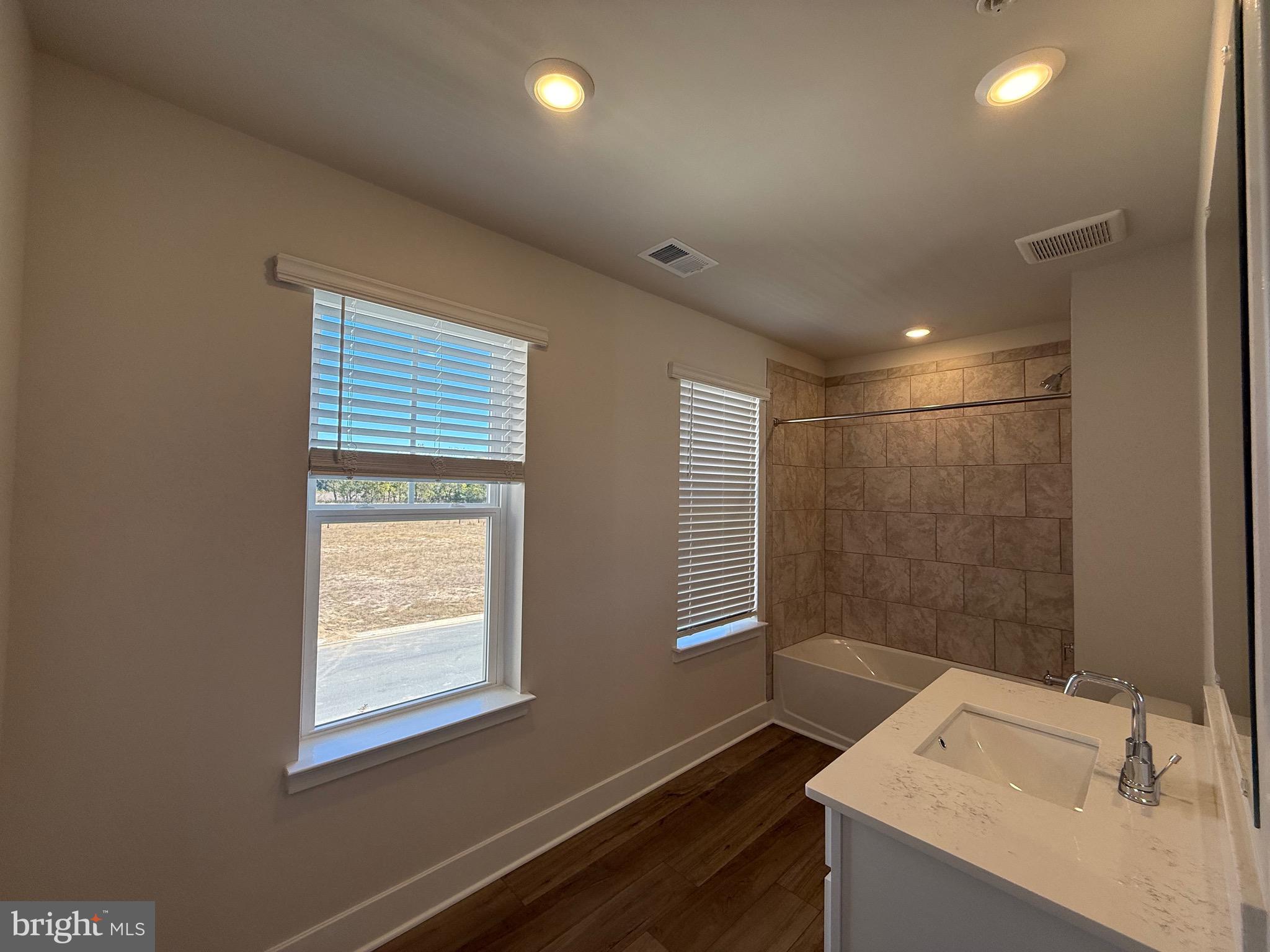 LAKESIDE AT TRAPPE - Residential Lease