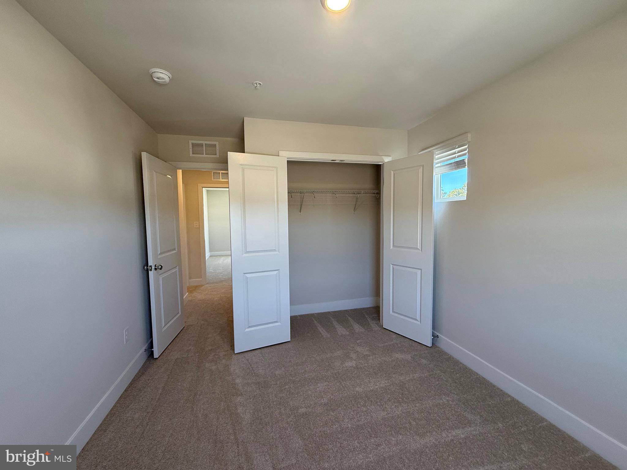 LAKESIDE AT TRAPPE - Residential Lease