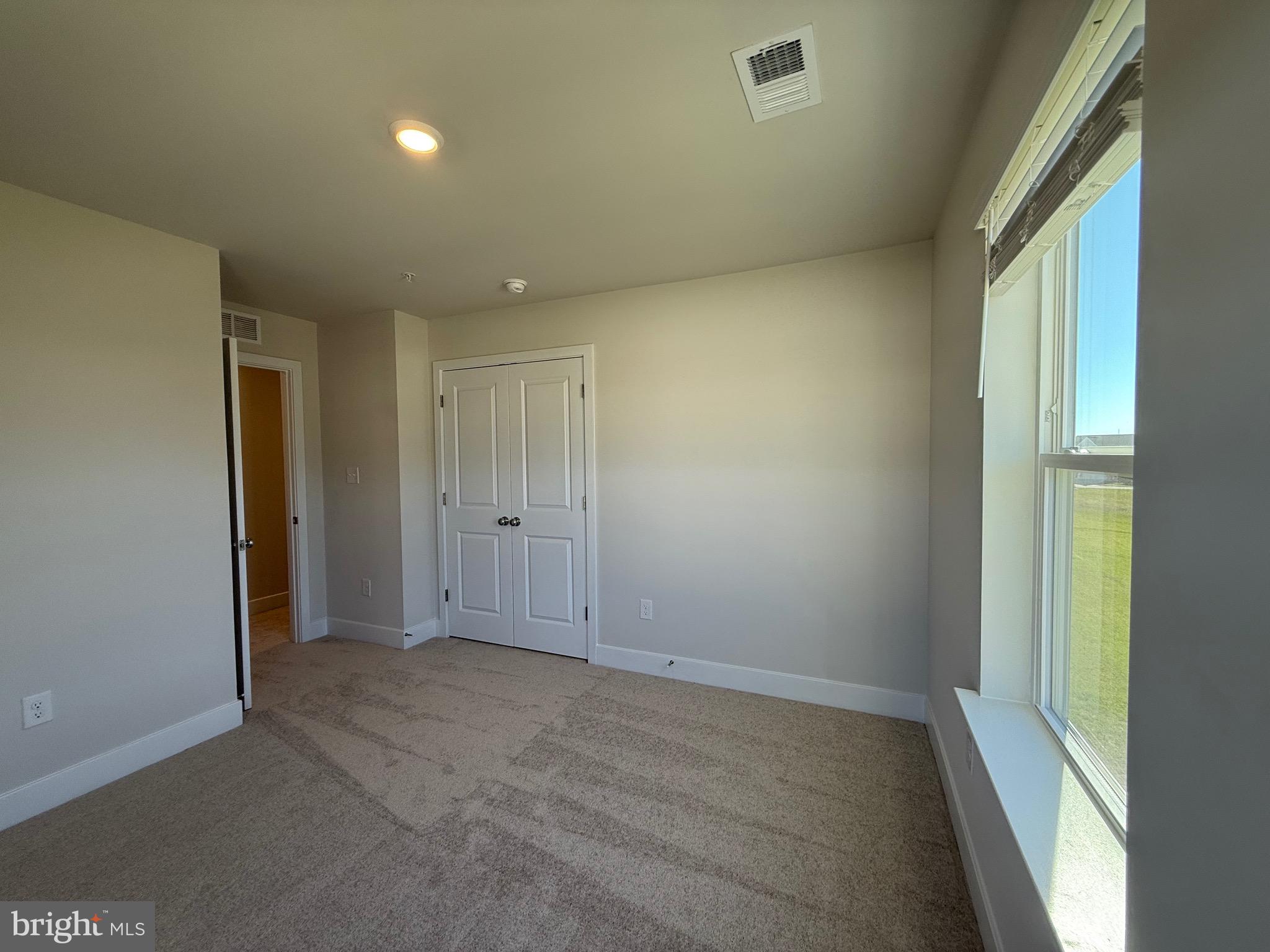 LAKESIDE AT TRAPPE - Residential Lease