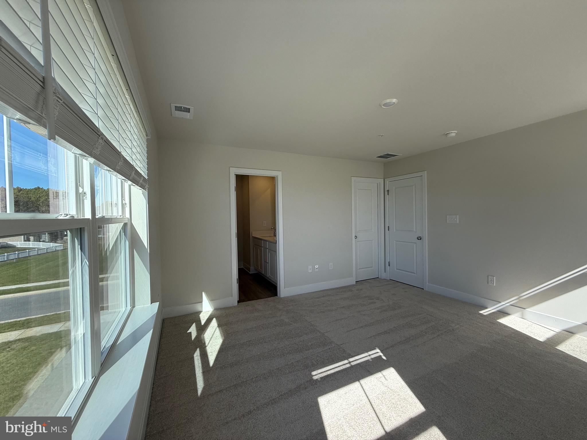 LAKESIDE AT TRAPPE - Residential Lease