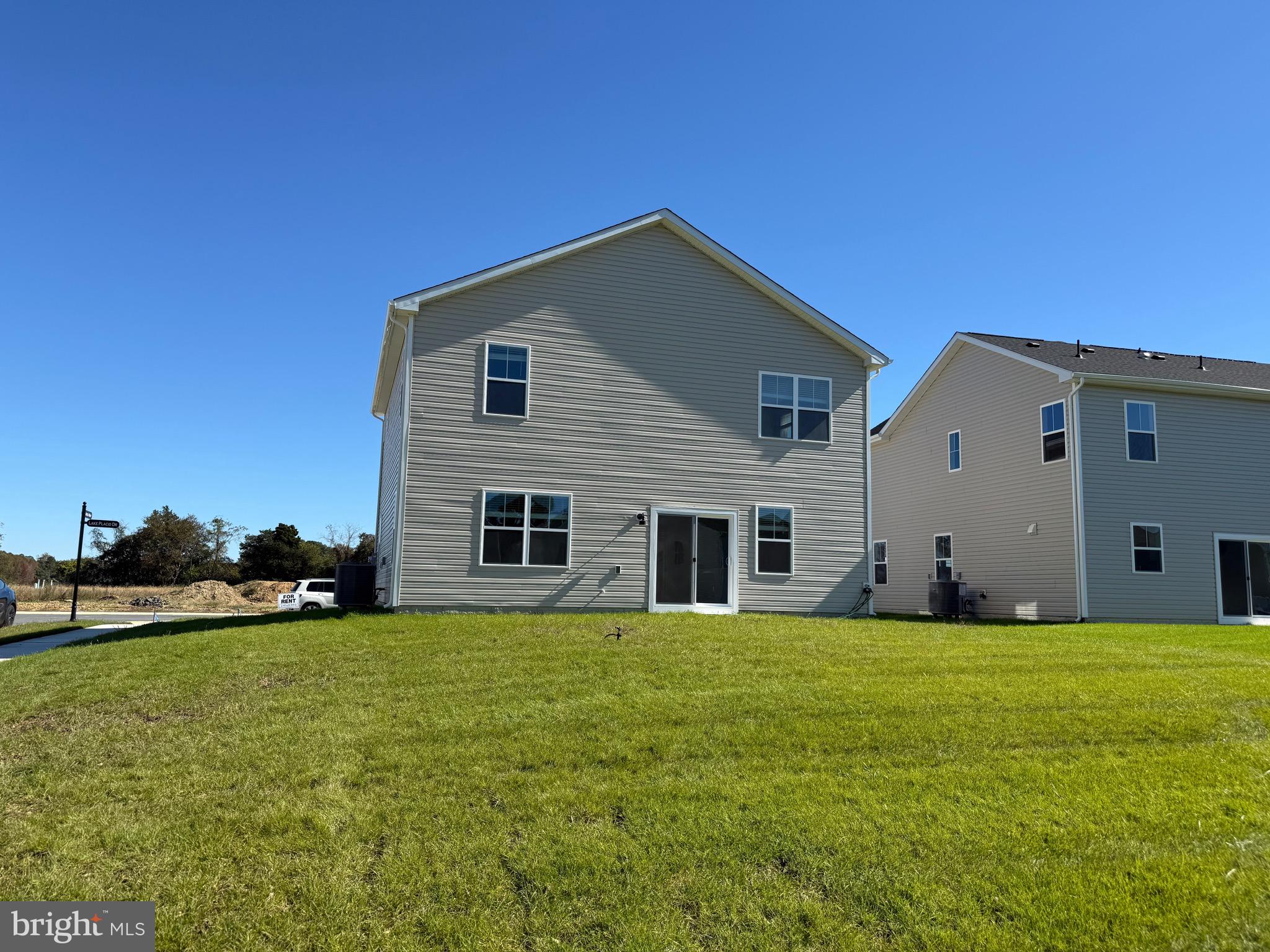 LAKESIDE AT TRAPPE - Residential Lease