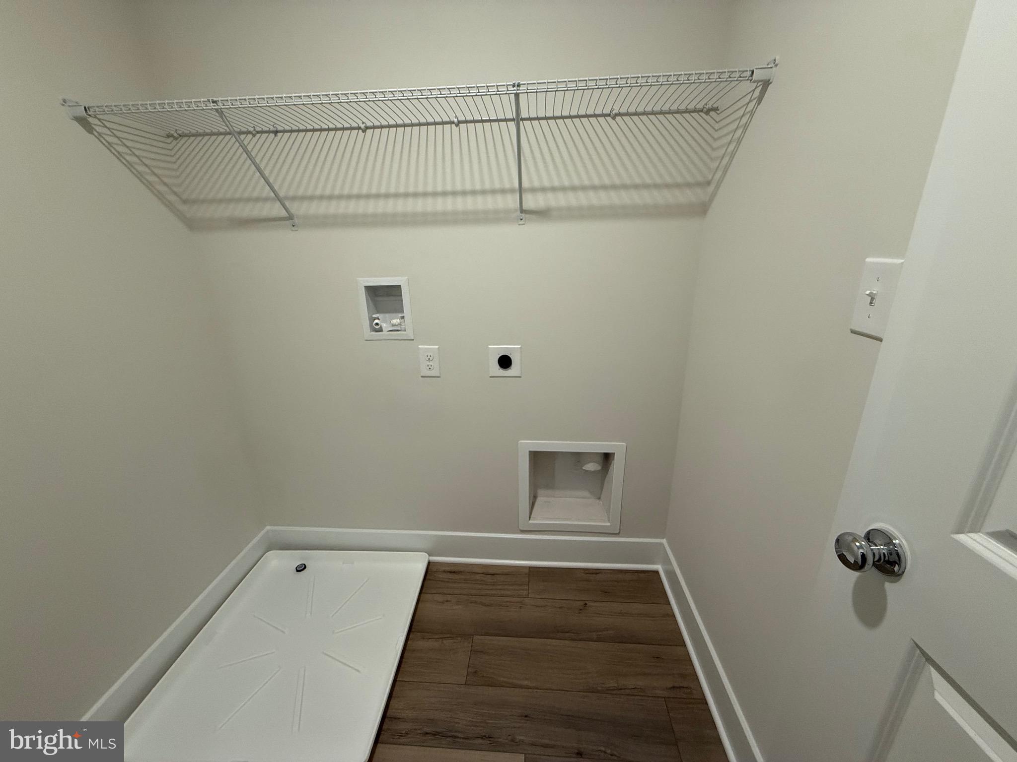 LAKESIDE AT TRAPPE - Residential Lease