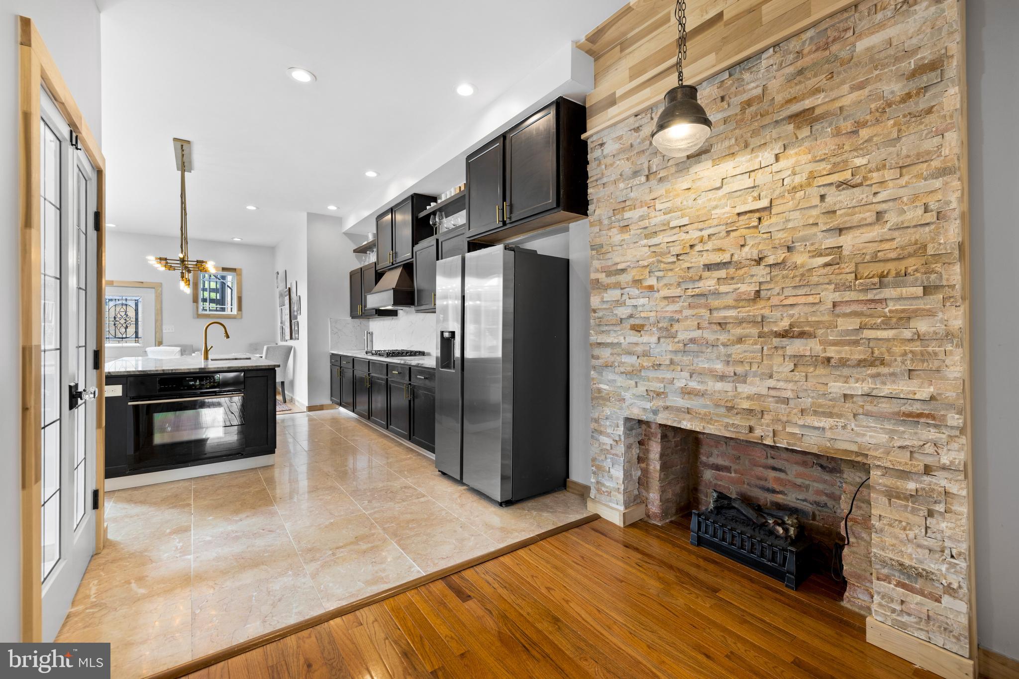 JOHNS HOPKINS - Residential
