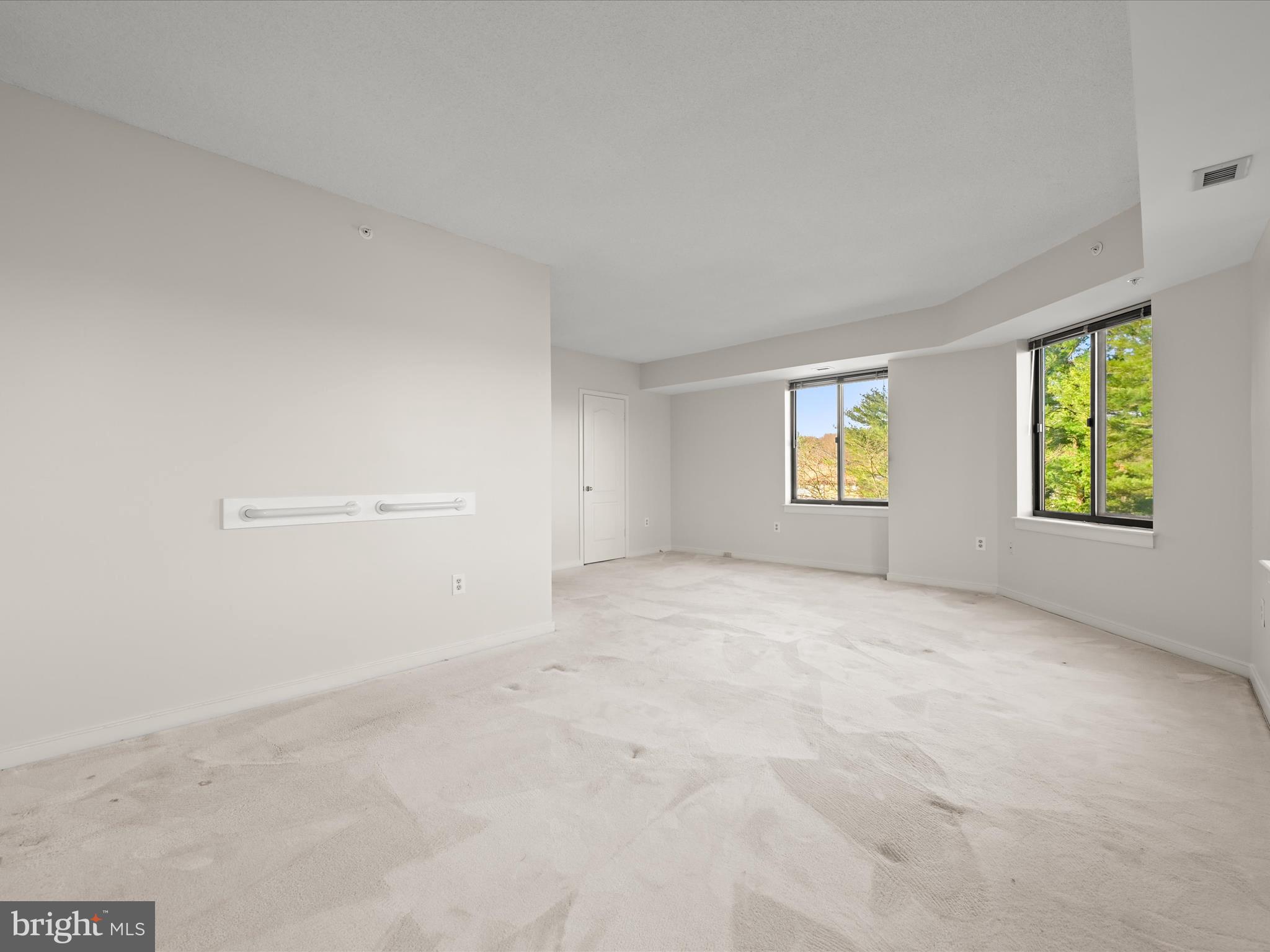 VILLAGE OF WILDE LAKE - Residential