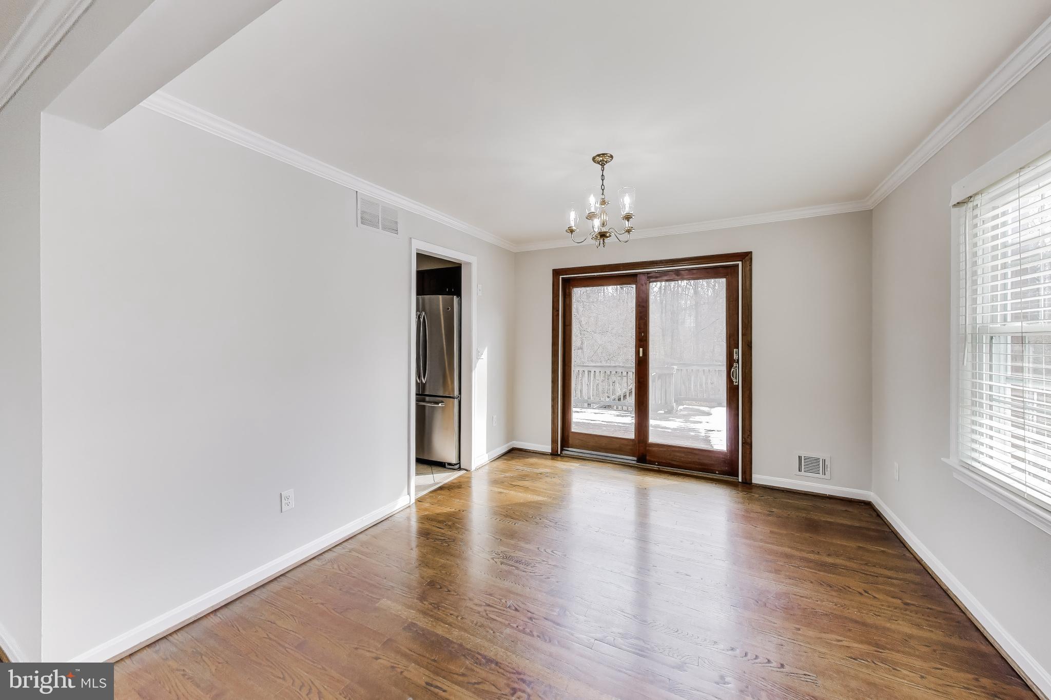 NORTH SPRINGFIELD - Residential