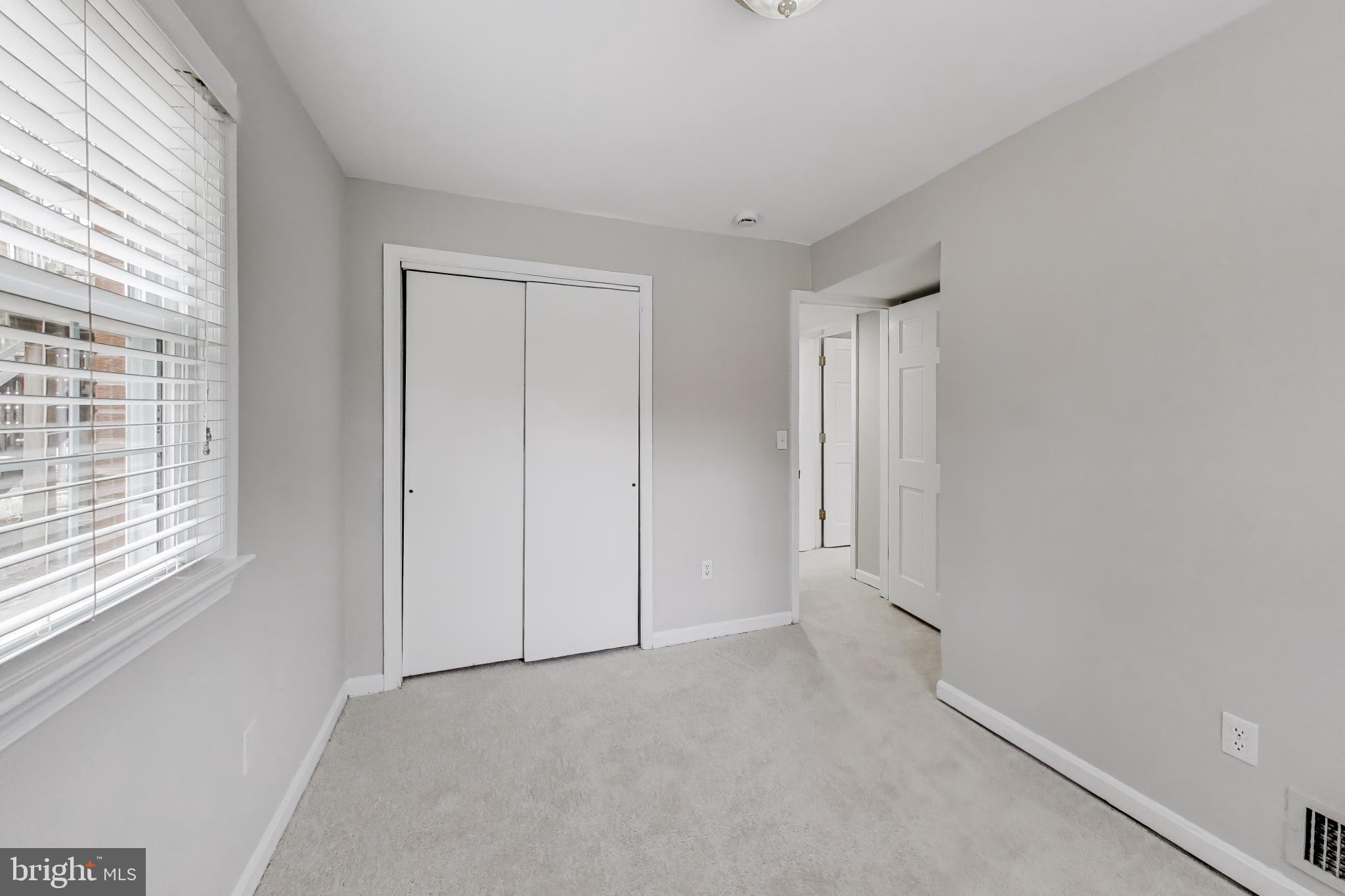 NORTH SPRINGFIELD - Residential