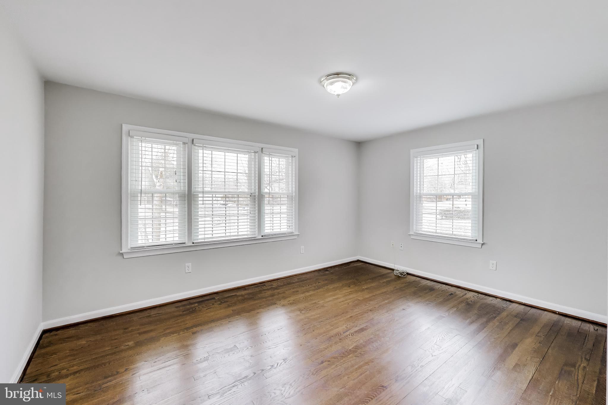 NORTH SPRINGFIELD - Residential