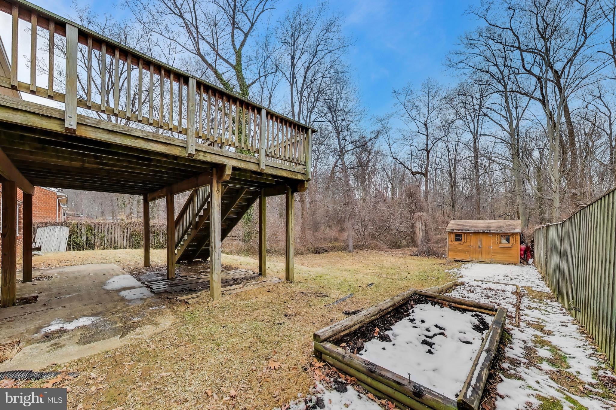 NORTH SPRINGFIELD - Residential