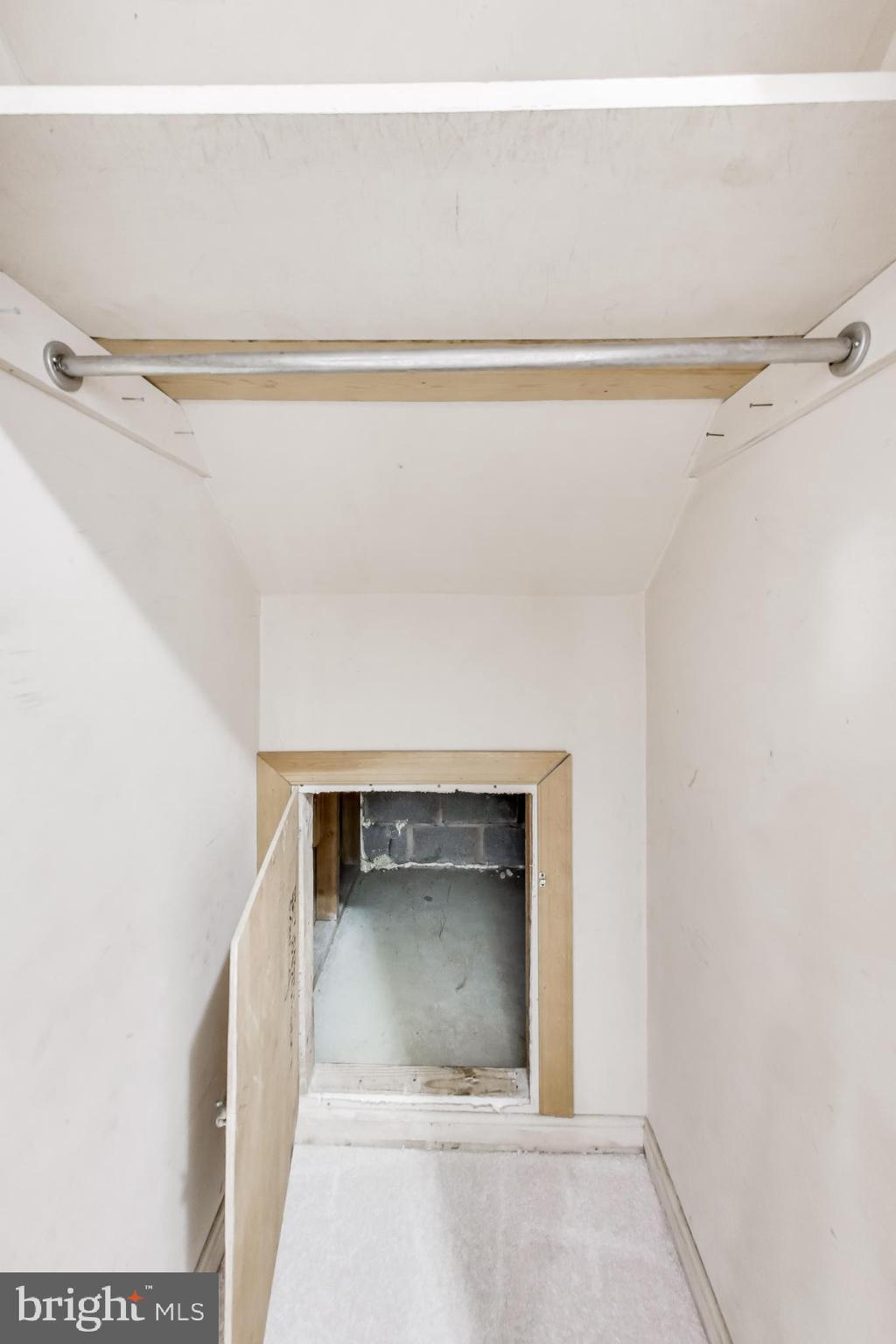 NORTH SPRINGFIELD - Residential