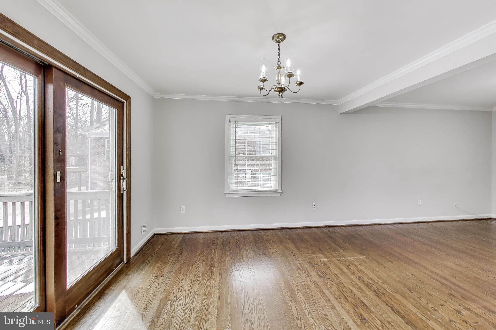 NORTH SPRINGFIELD - Residential